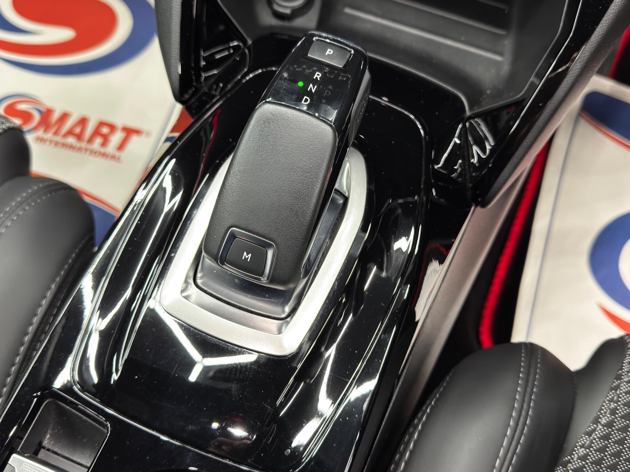 Peugeot 208 - Image 25