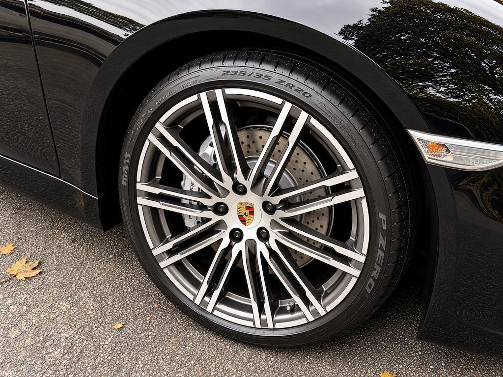 Porsche Boxster - Image 18