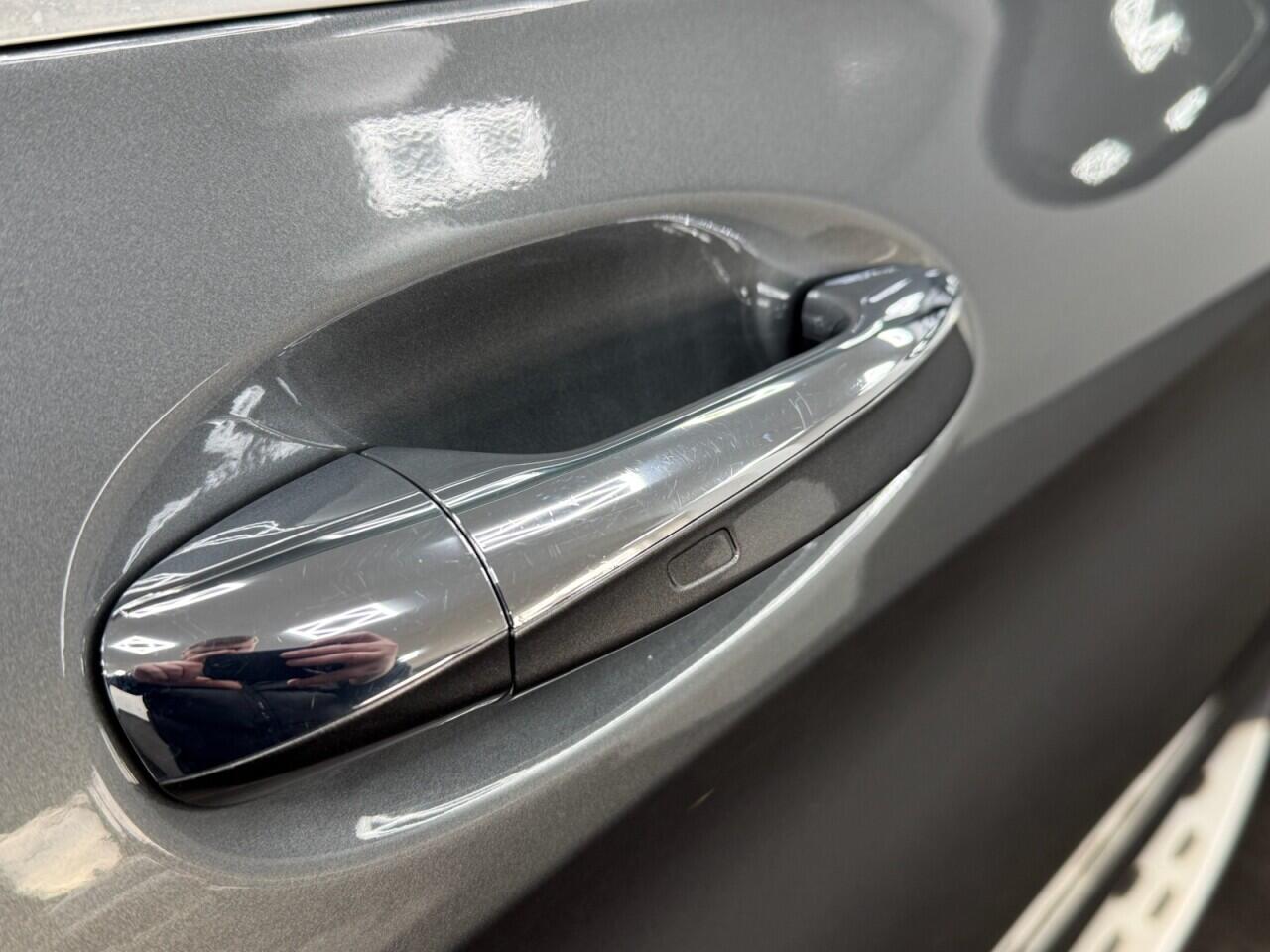 Mercedes GLC - Image 15