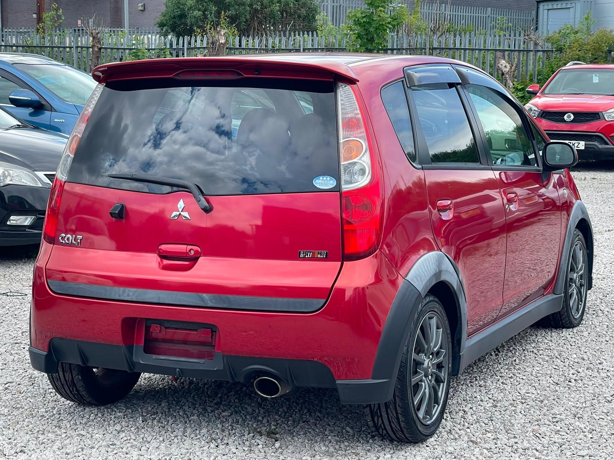 Mitsubishi Colt - Image 10