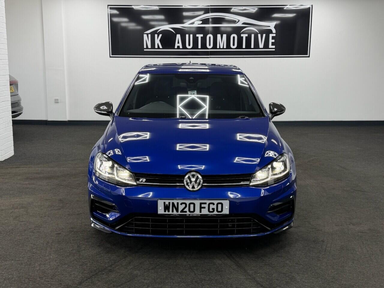 Volkswagen Golf - Image 11