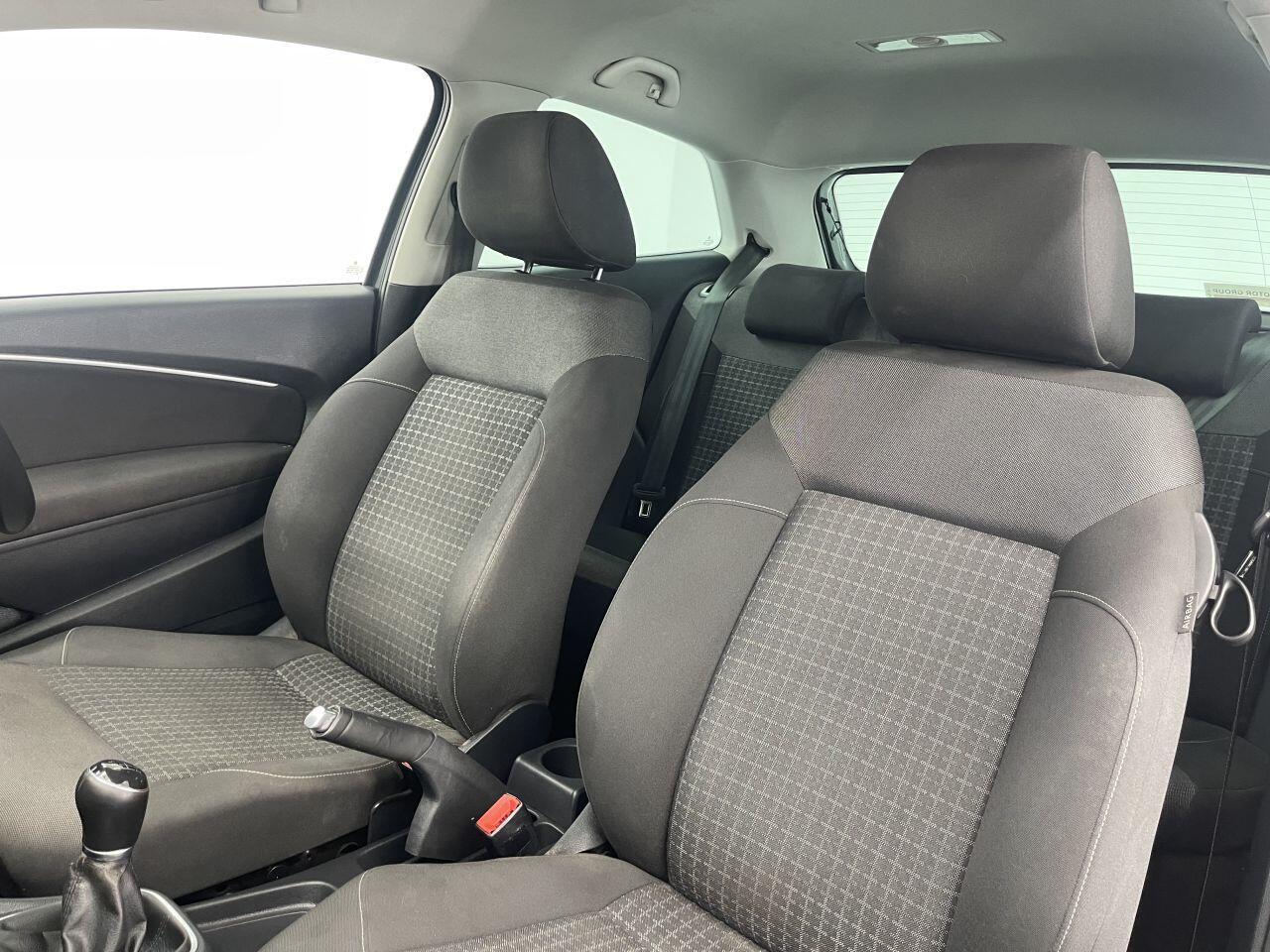 Volkswagen Polo - Image 17