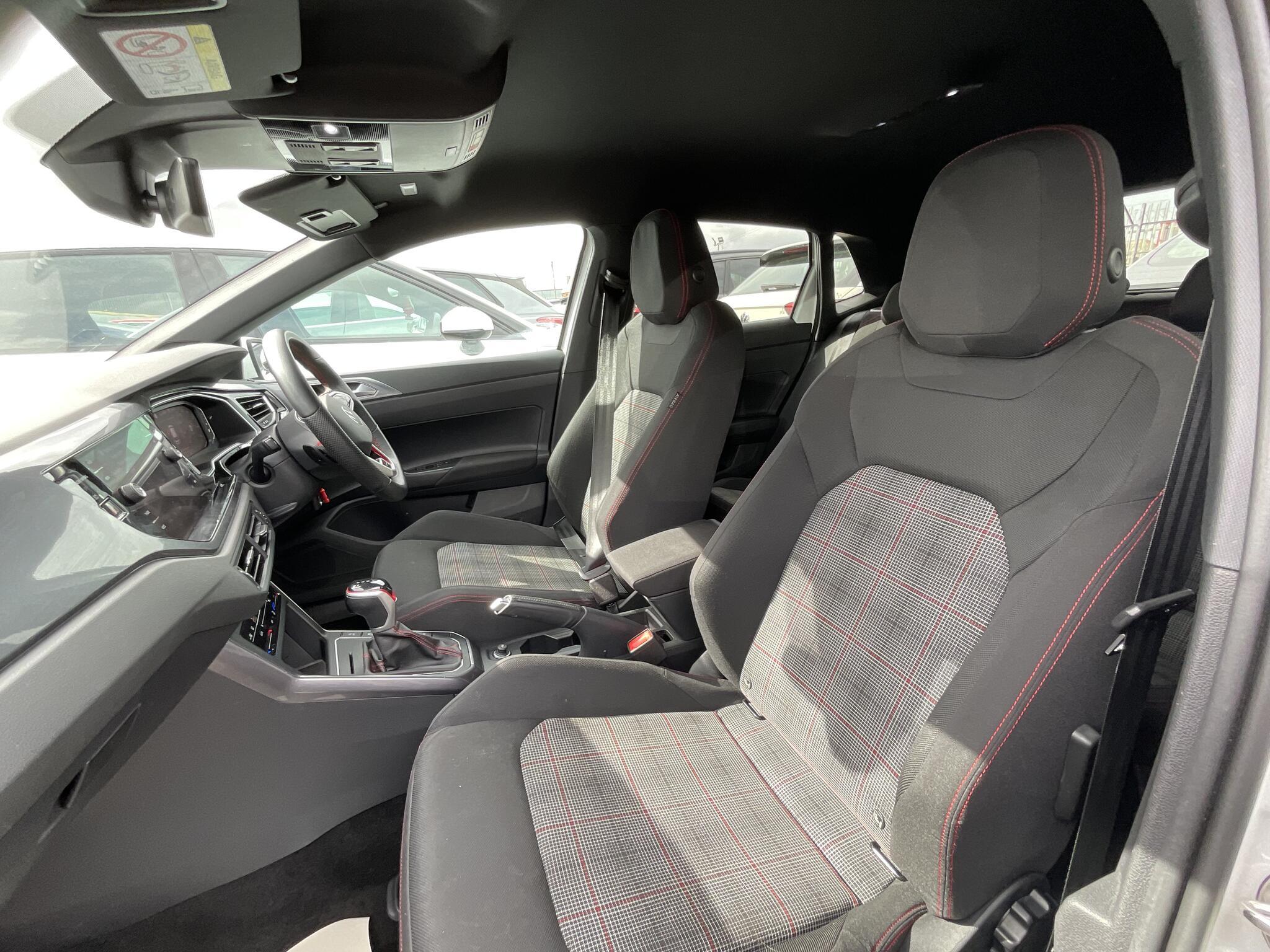 Volkswagen Polo - Image 17