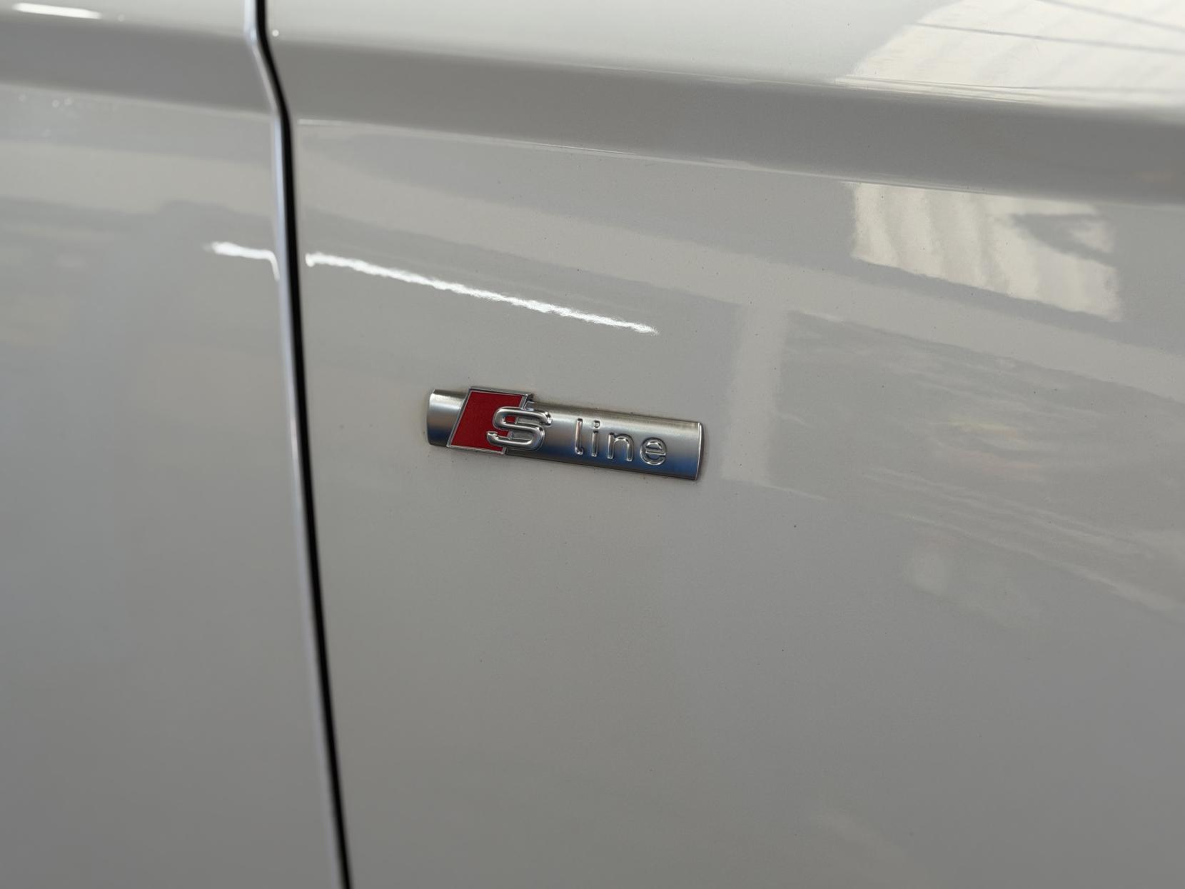 Audi A6 Saloon - Image 15