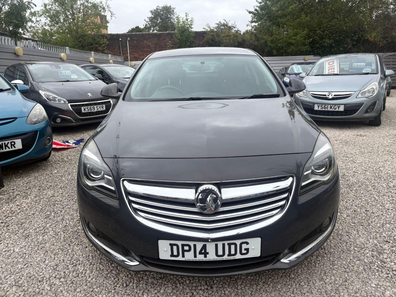 Vauxhall Insignia - Image 2