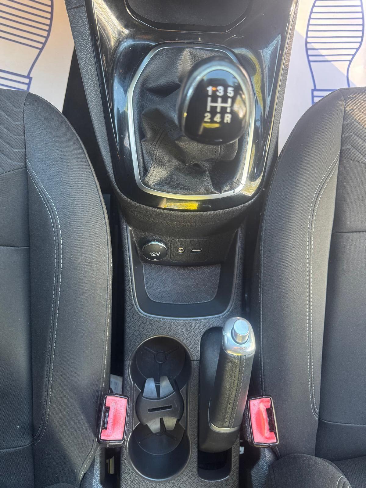 Ford Fiesta - Image 17