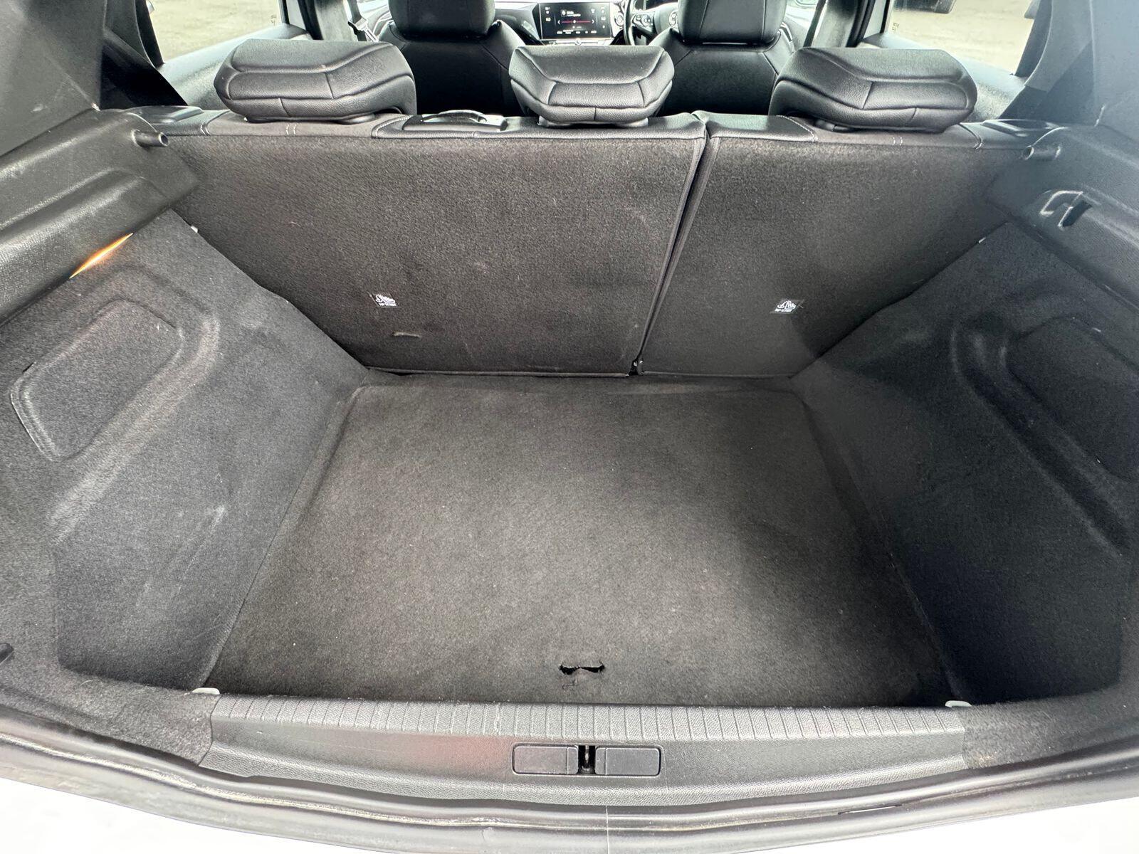 Vauxhall Corsa - Image 16