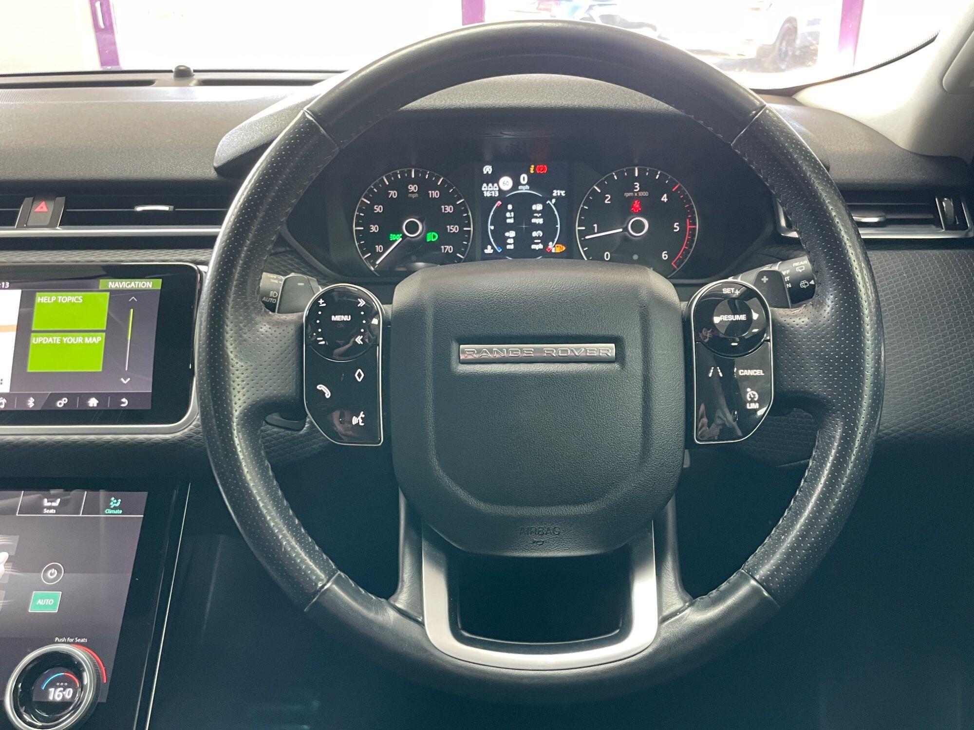 Land Rover Range Rover Velar - Image 33