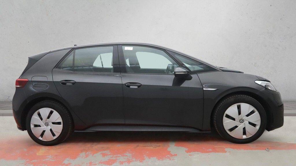 Volkswagen ID.3 - Image 6