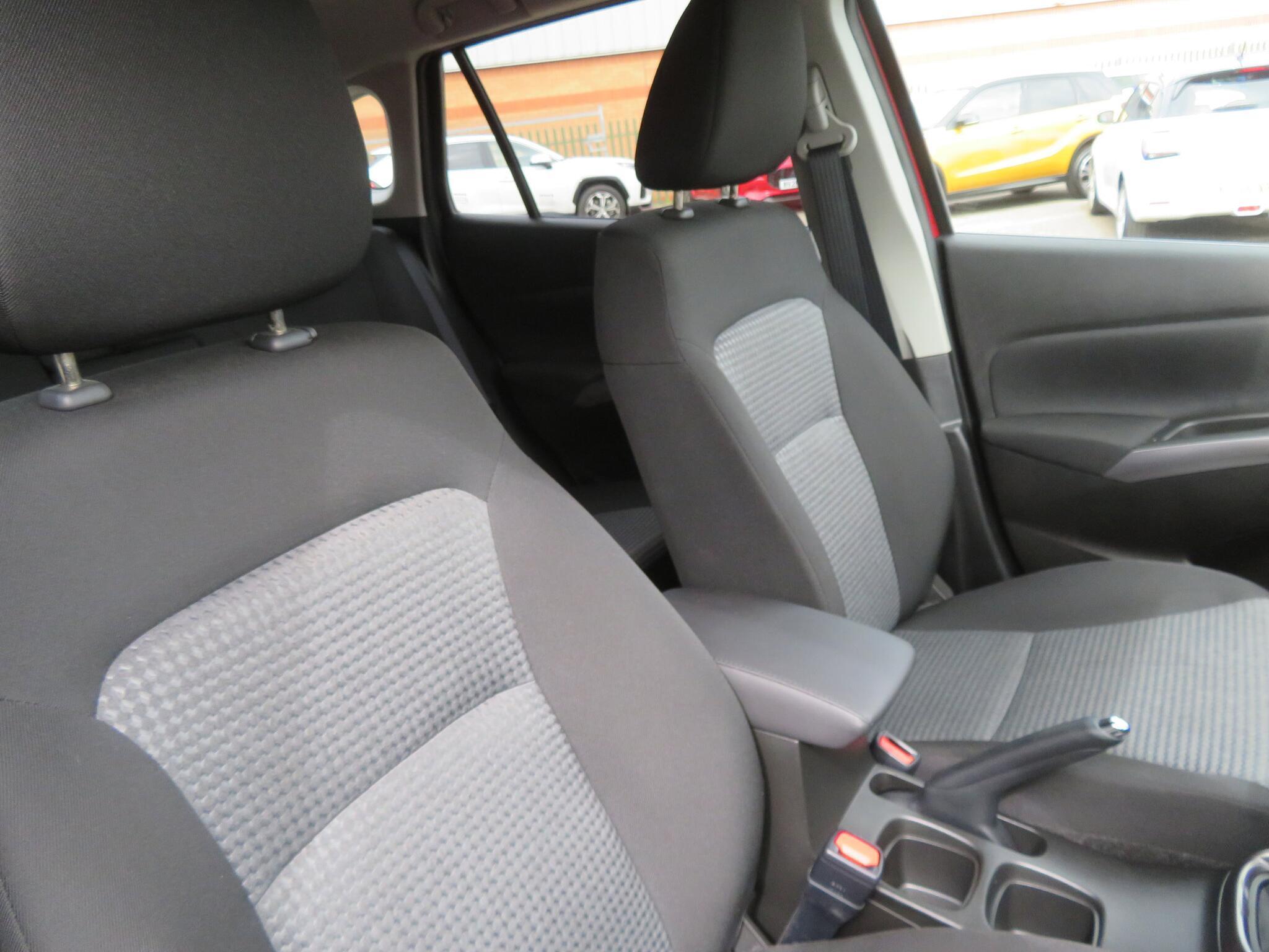 Suzuki S-Cross - Image 15