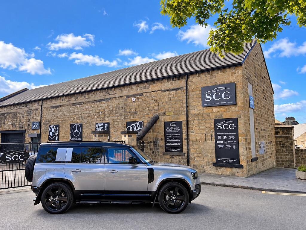Land Rover Defender 110 - Image 12