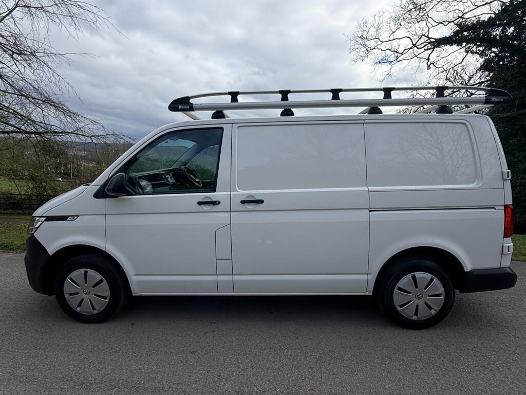 Volkswagen Transporter - Image 13