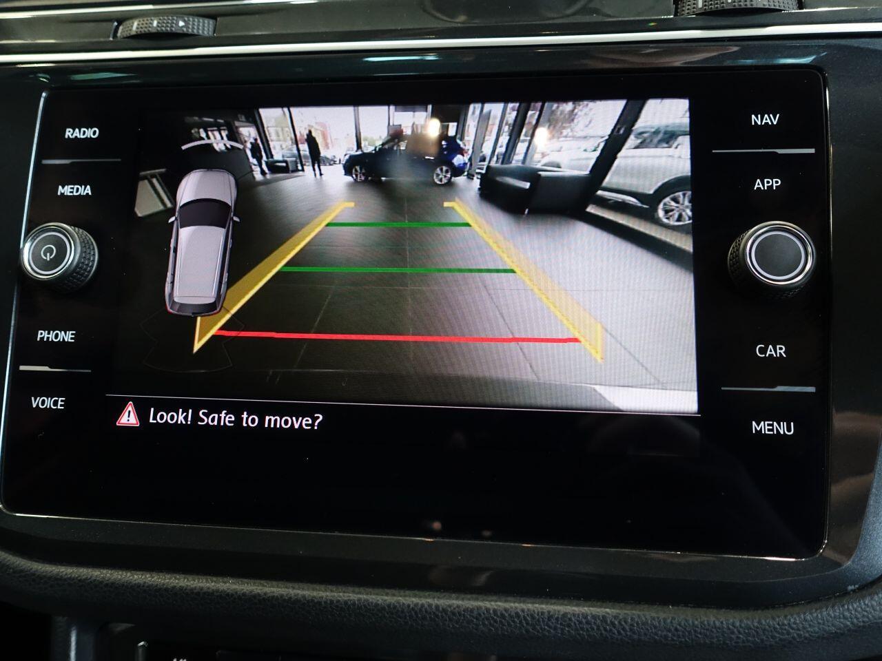 Volkswagen Tiguan - Image 26