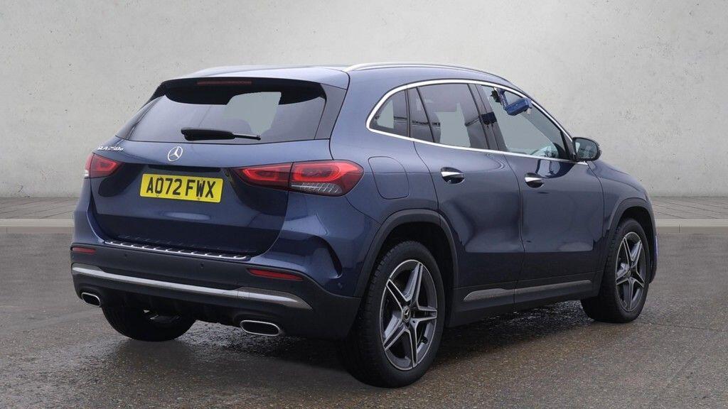 Mercedes-benz GLA - Image 6