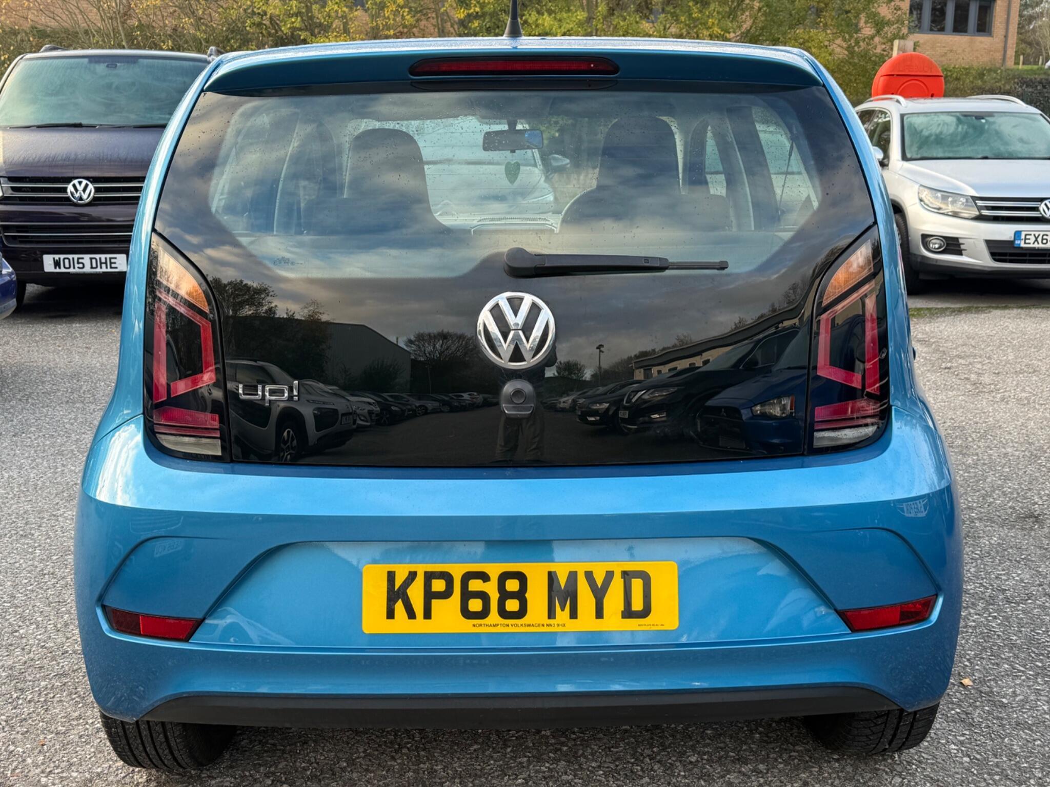Volkswagen up! - Image 11