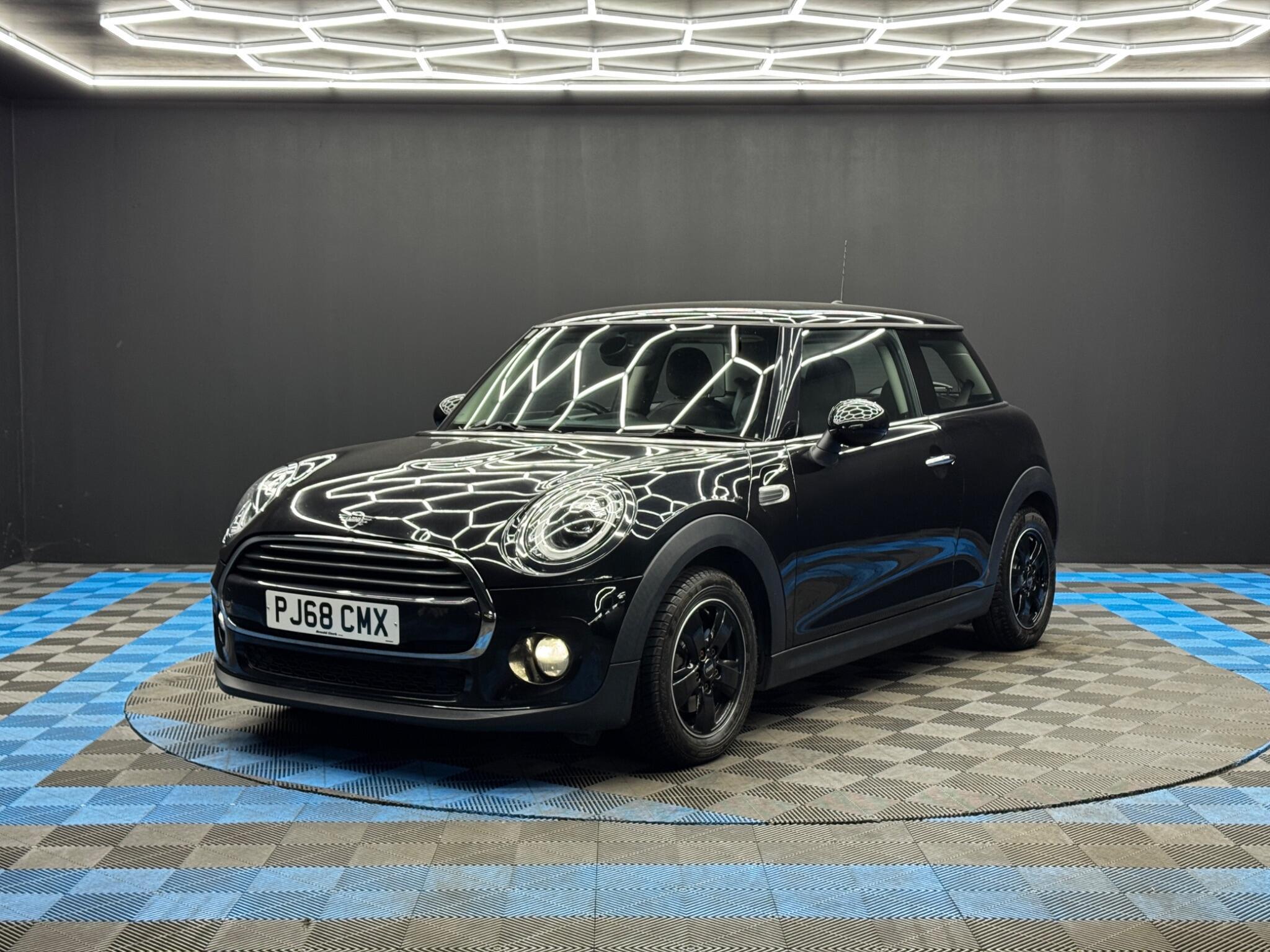 MINI Hatch - Image 3