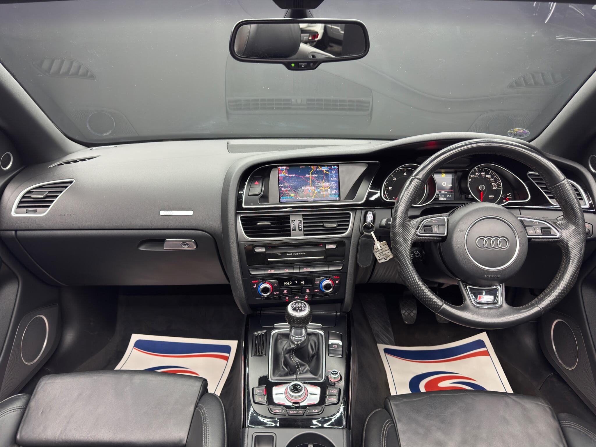 Audi A5 CABRIOLET - Image 10