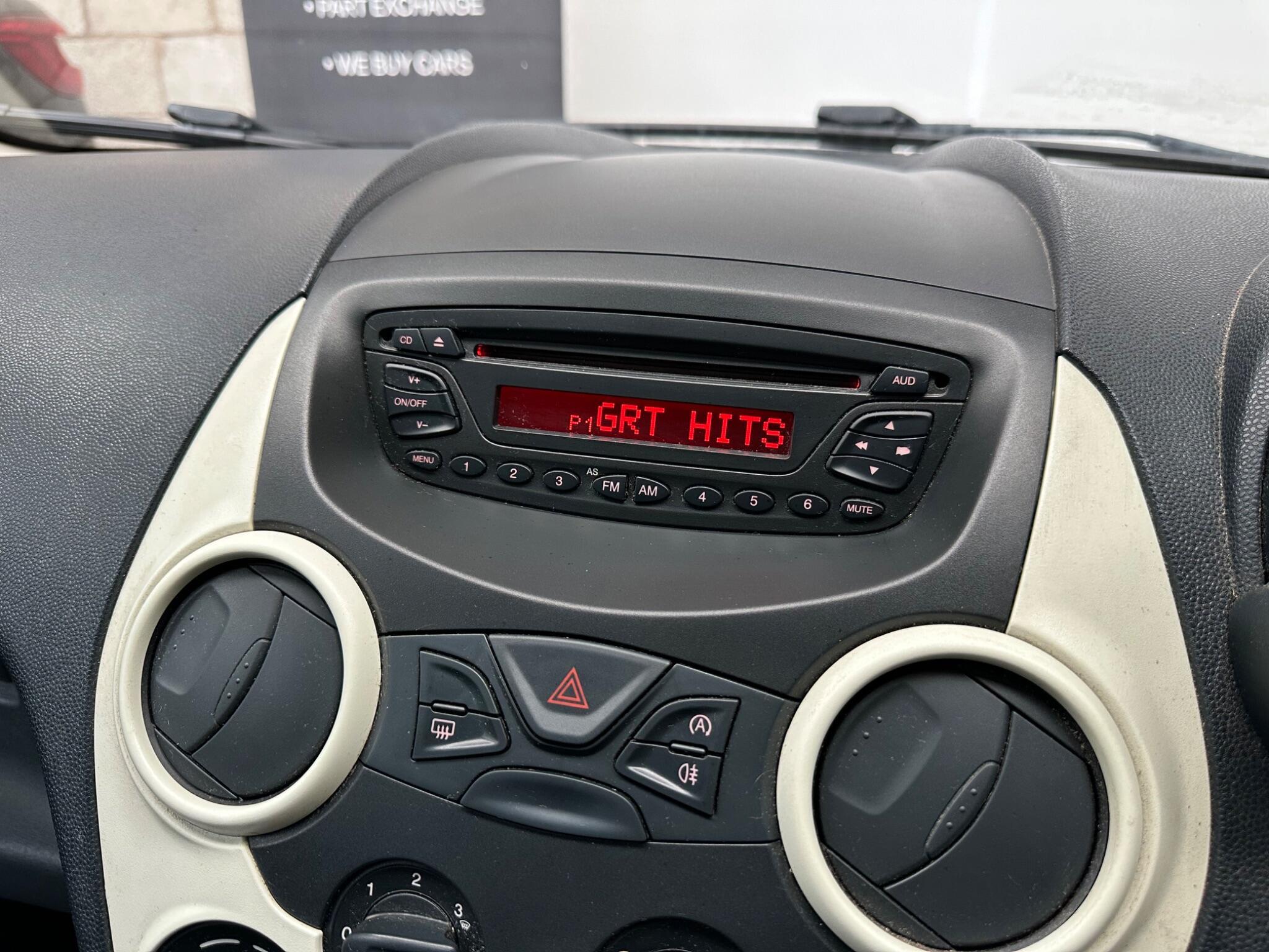 Ford KA - Image 9
