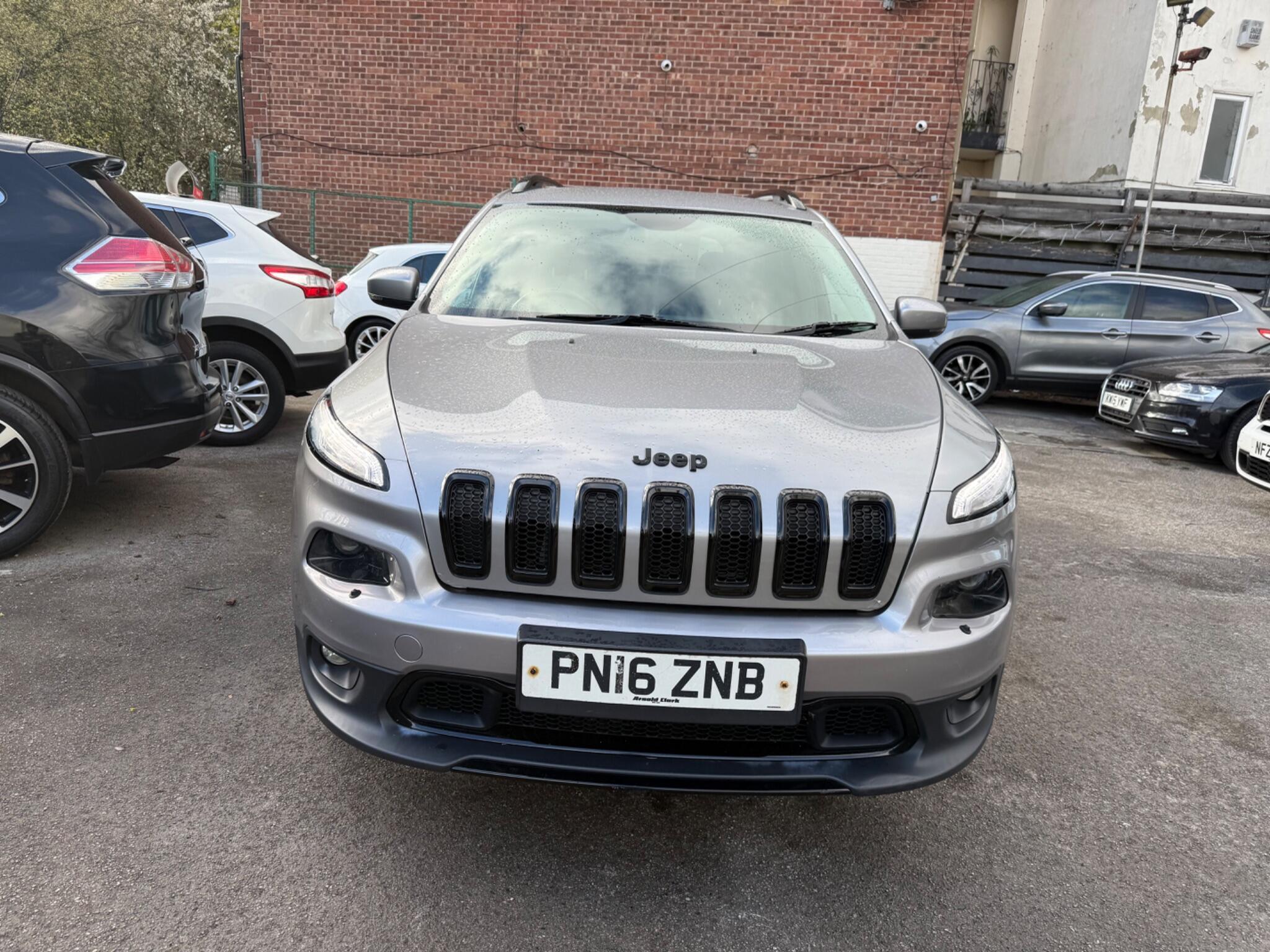 Jeep Cherokee - Image 2