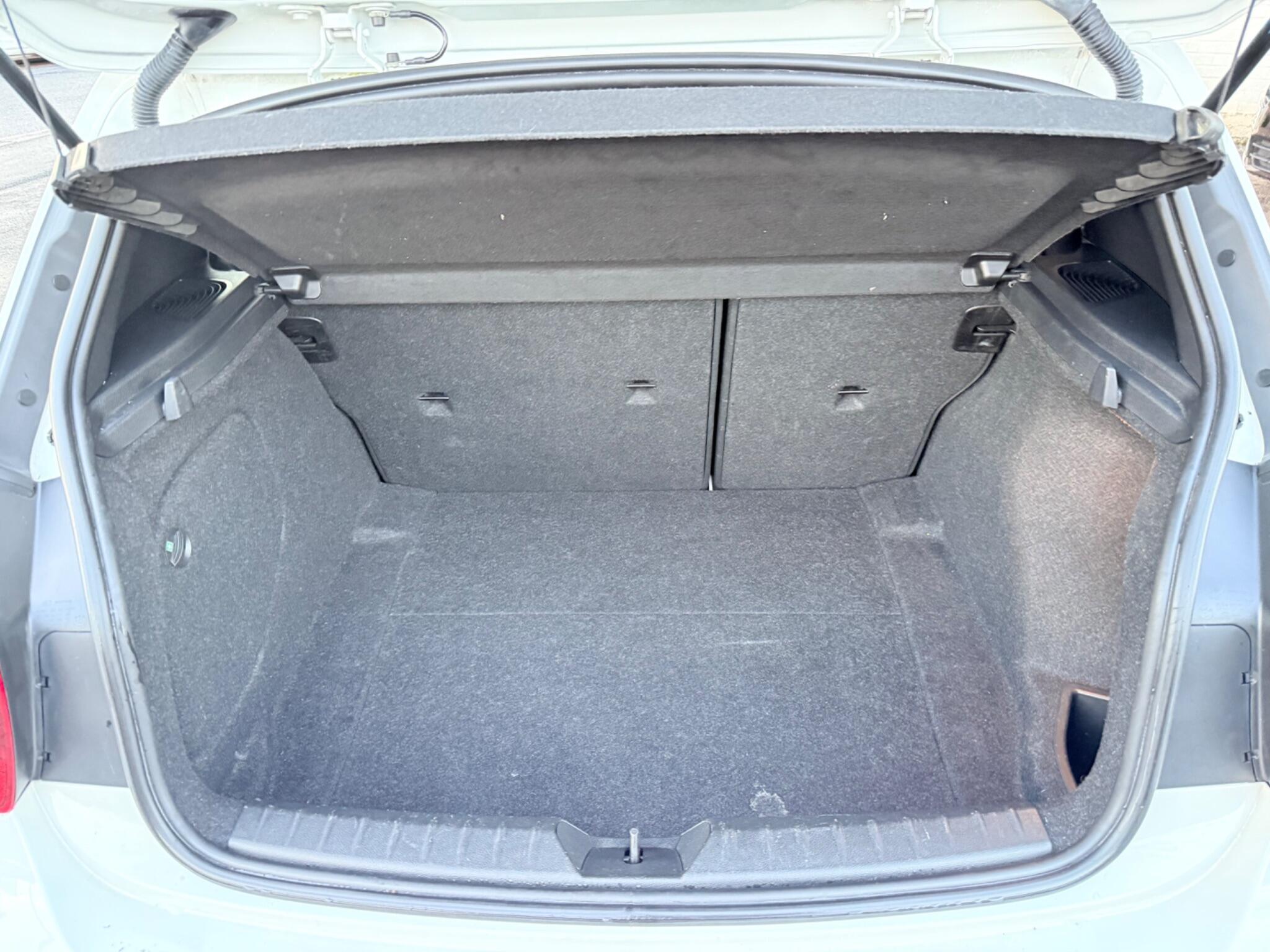 BMW 1 Series - Image 36