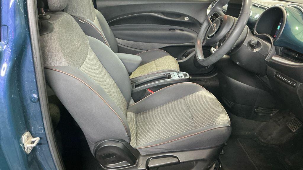 Fiat 500e - Image 9