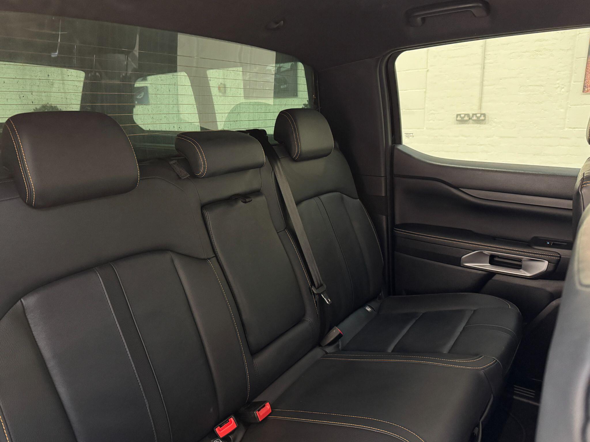 Ford Ranger - Image 18
