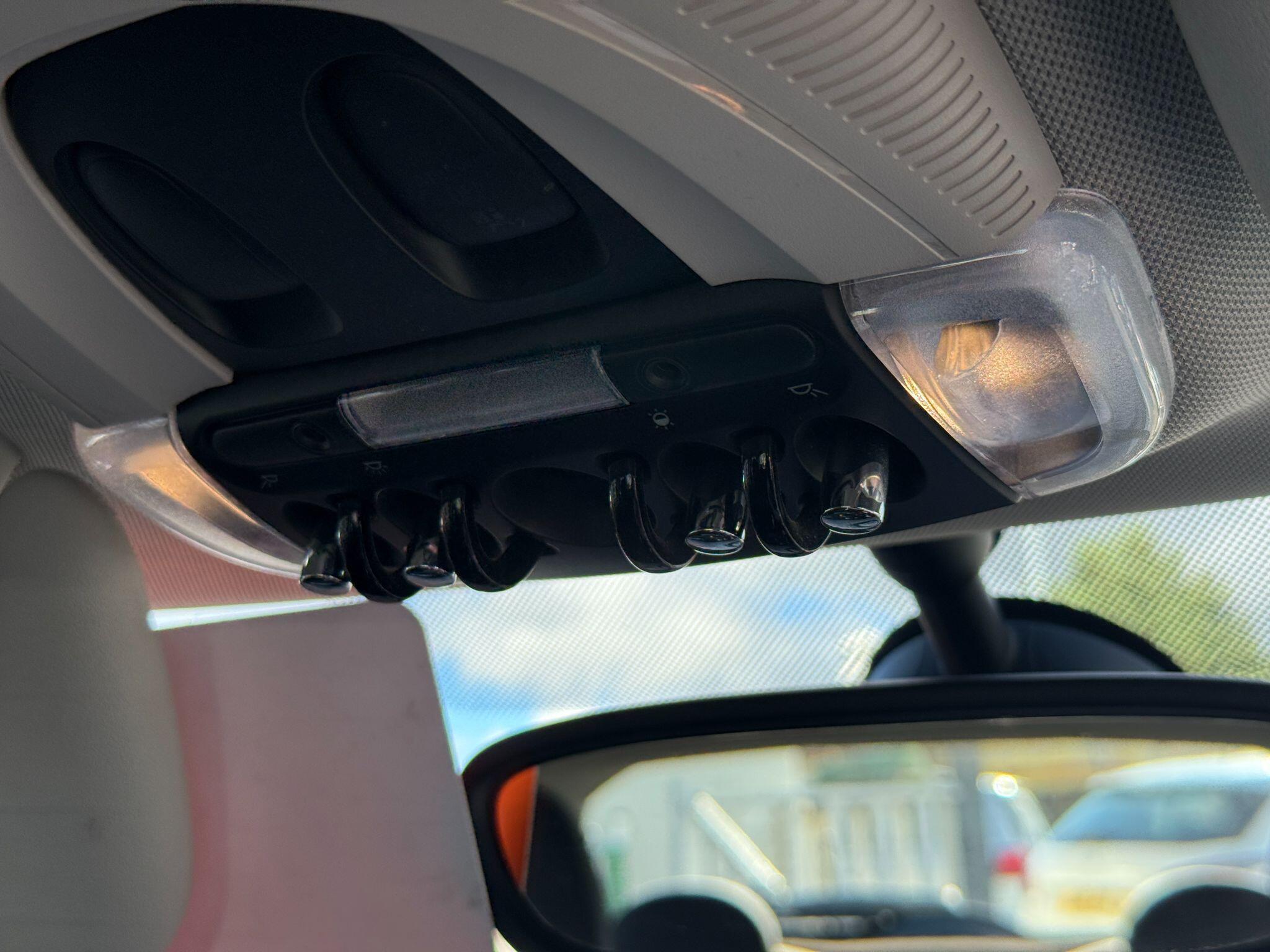 MINI Hatch - Image 44