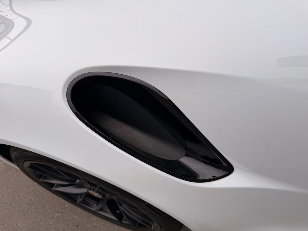 Porsche 911 - Image 45