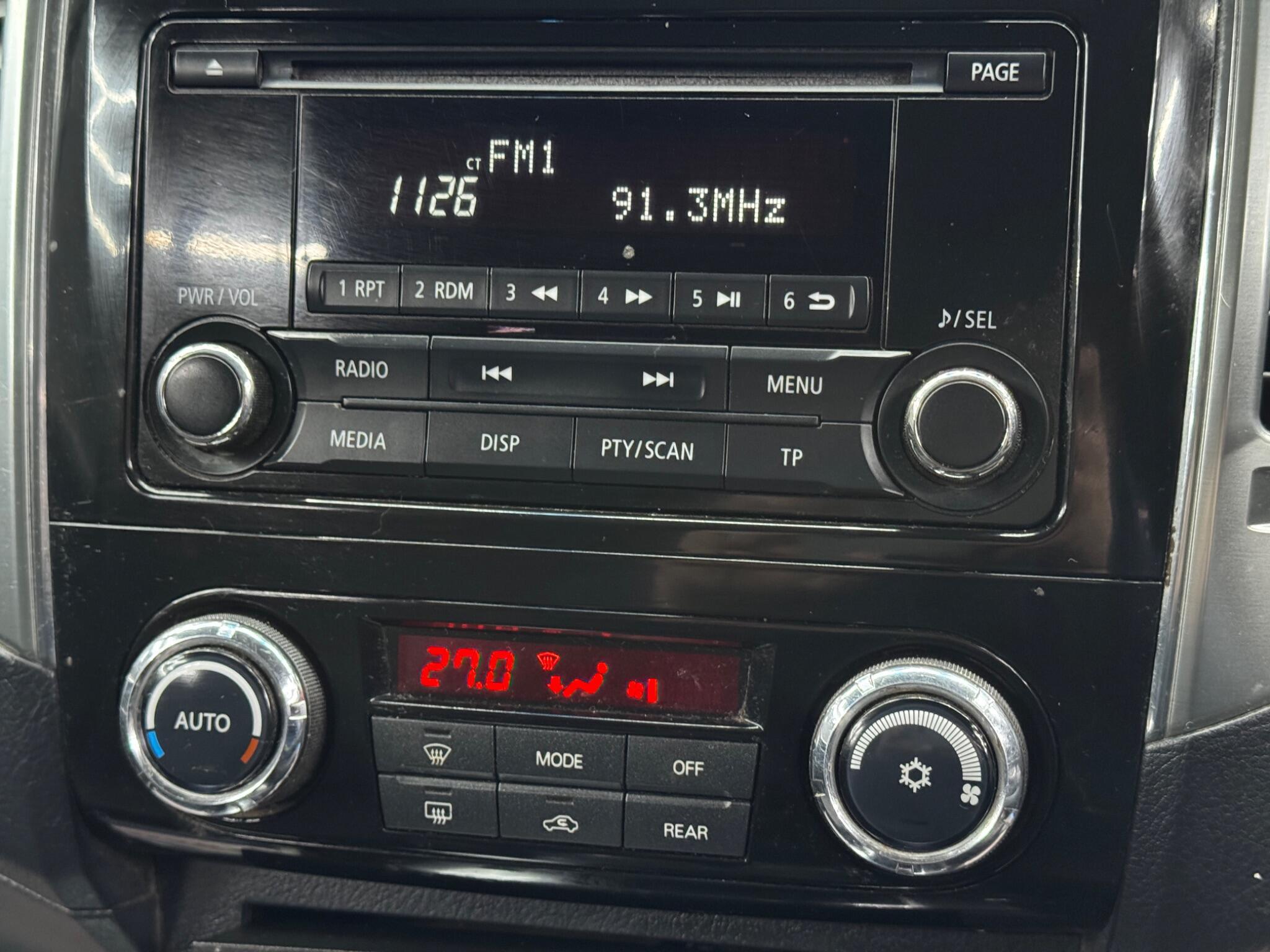 Mitsubishi Shogun - Image 24