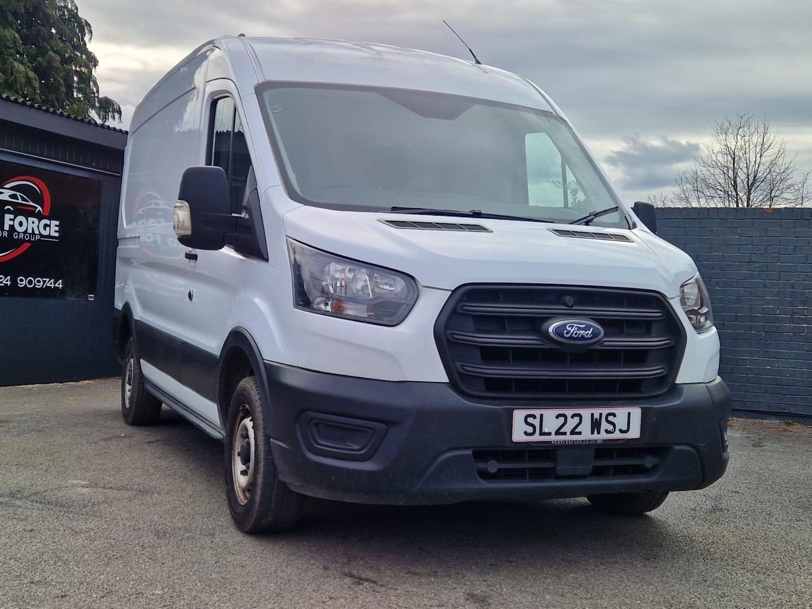 Ford Transit - Image 17