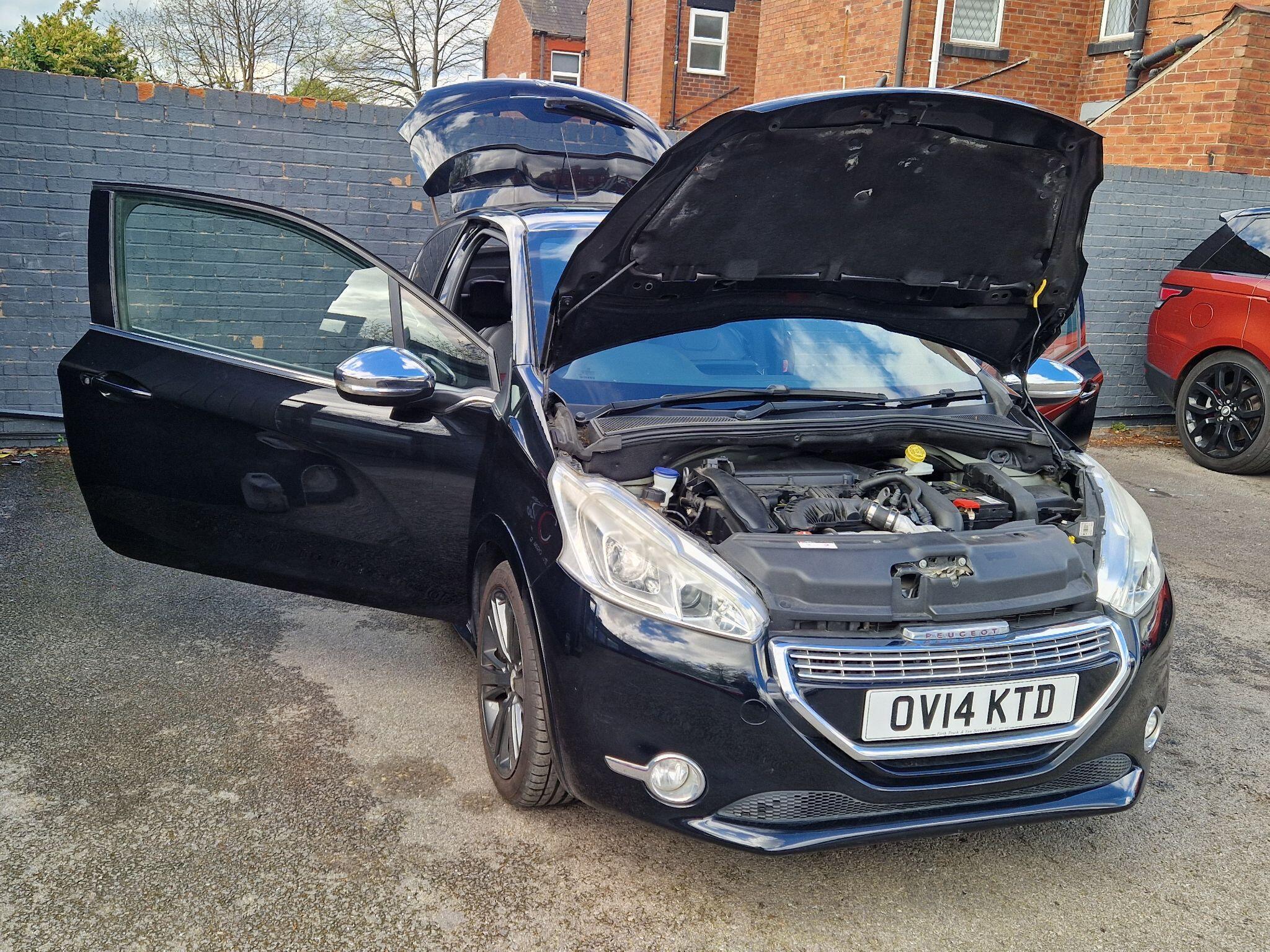 Peugeot 208 - Image 12