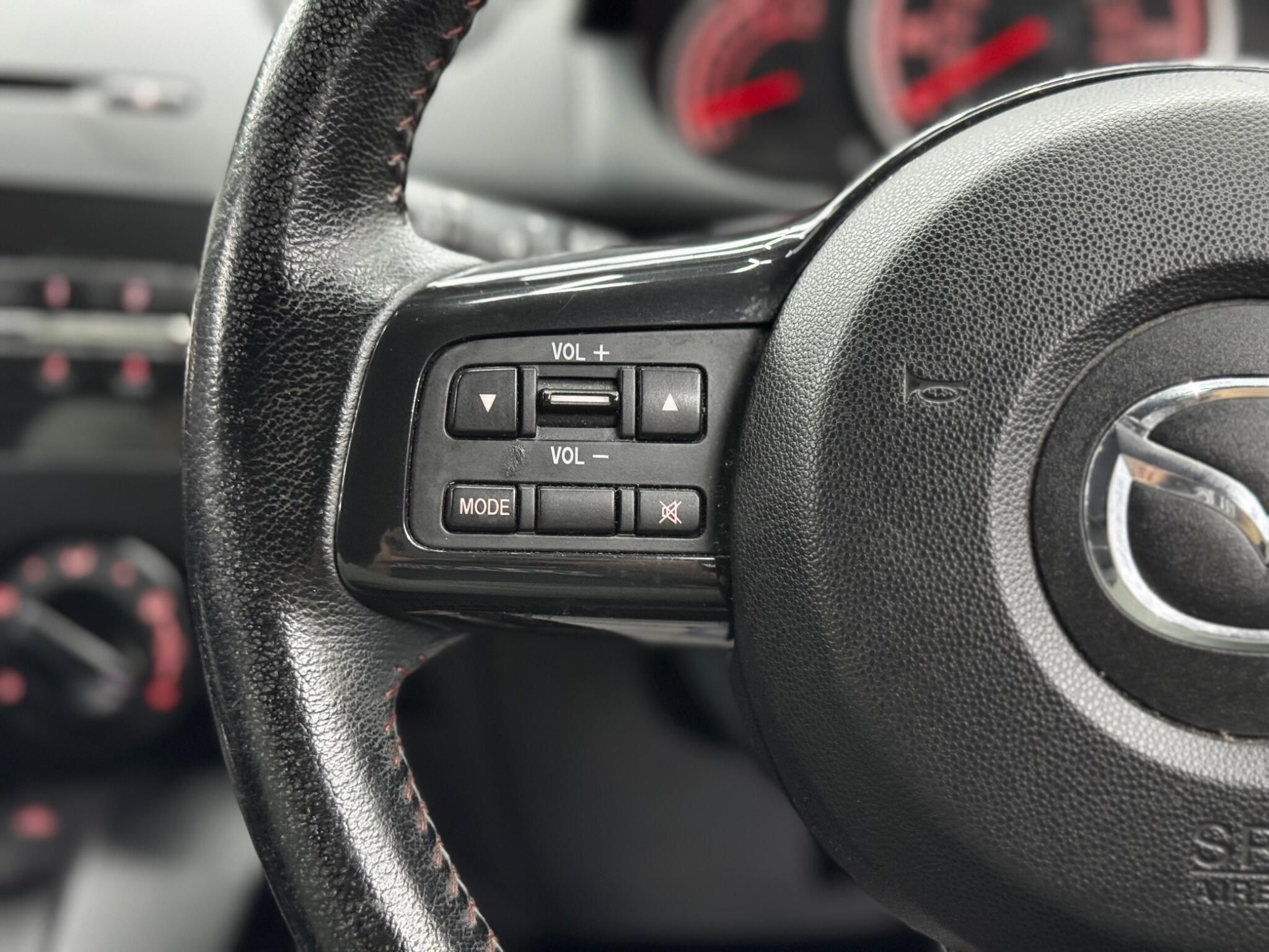 Mazda MAZDA2 - Image 18