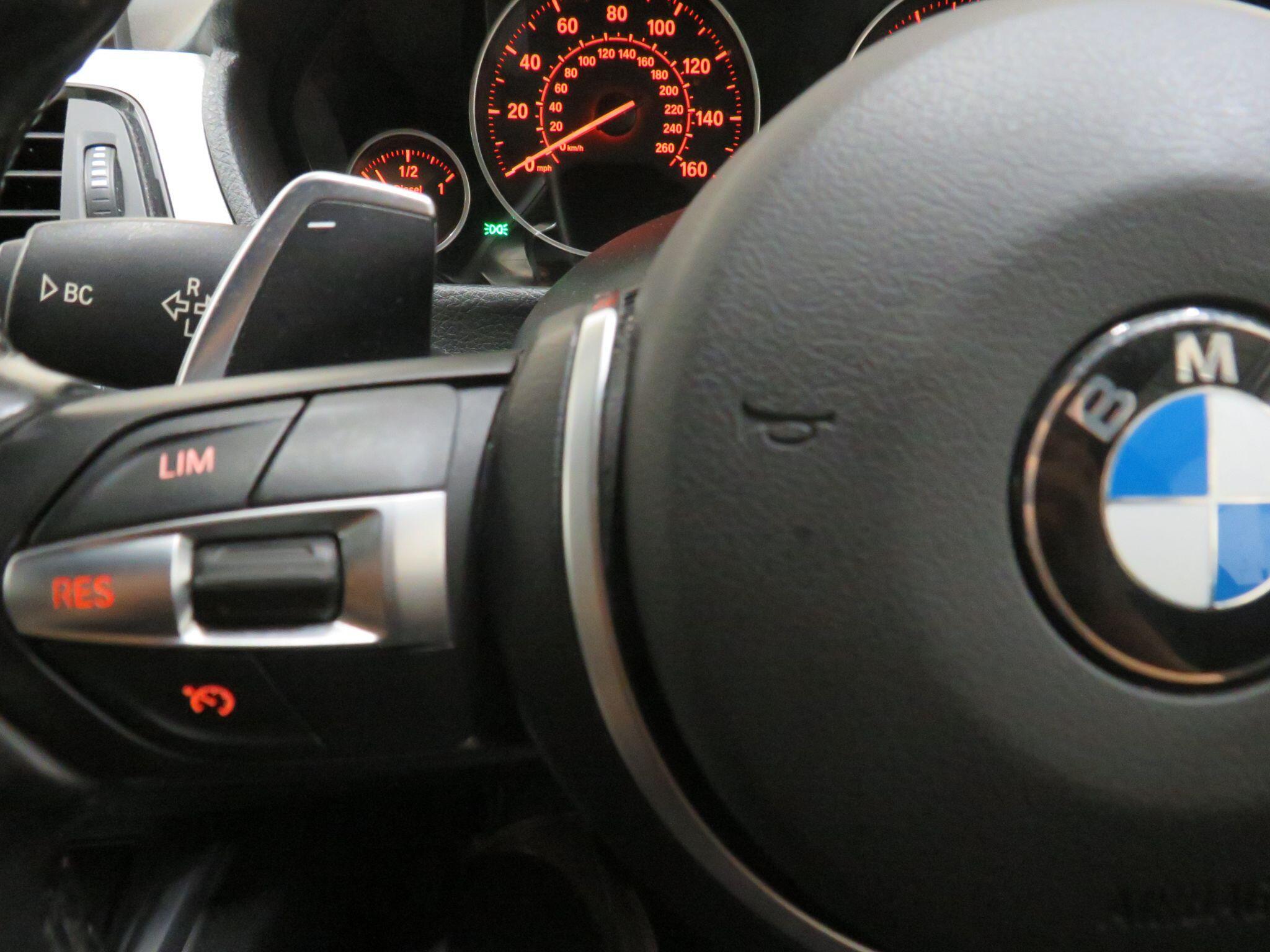 BMW 3 Series - Image 17