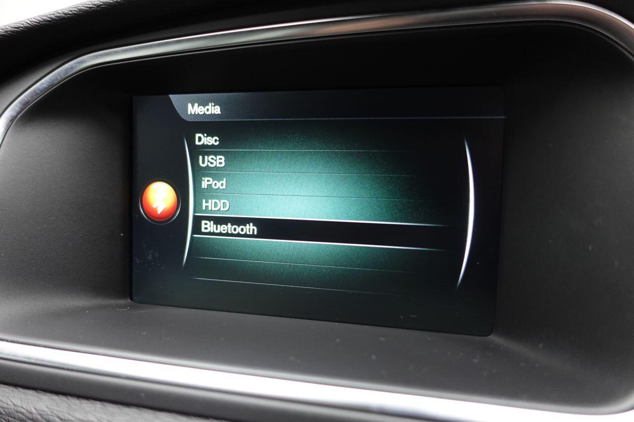 Volvo V40 - Image 24