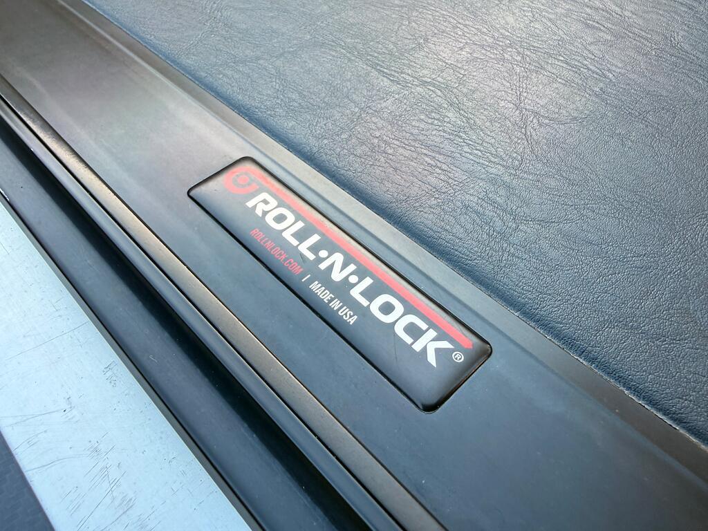 Volkswagen Amarok - Image 19