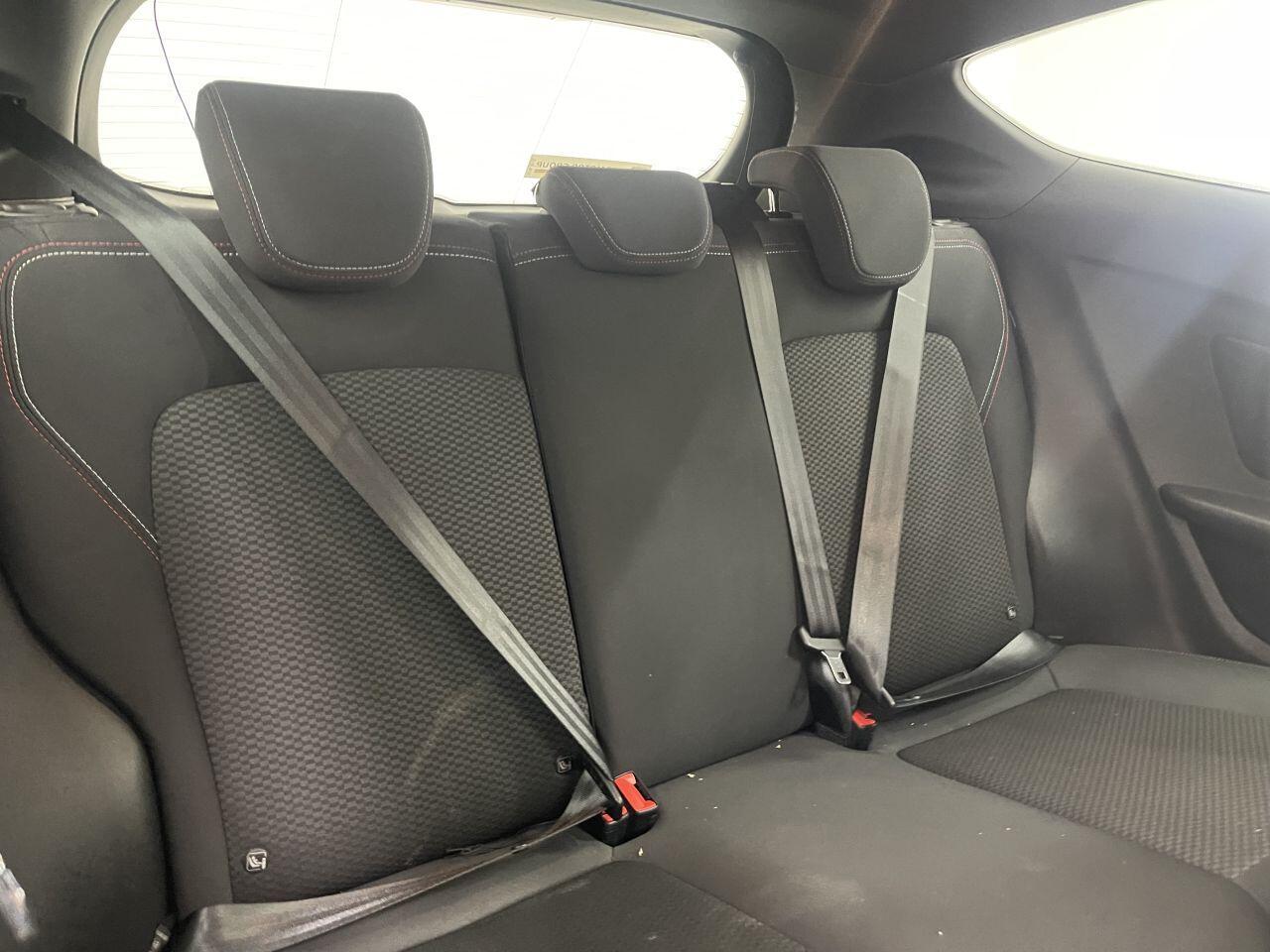 Ford Fiesta - Image 17