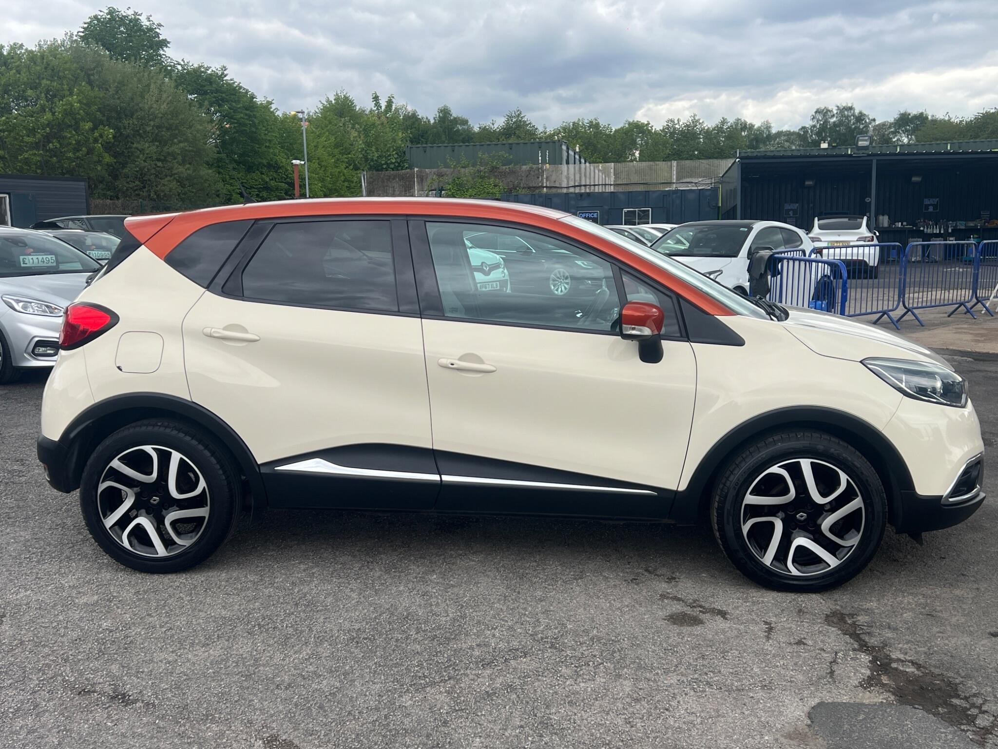 Renault Captur - Image 9