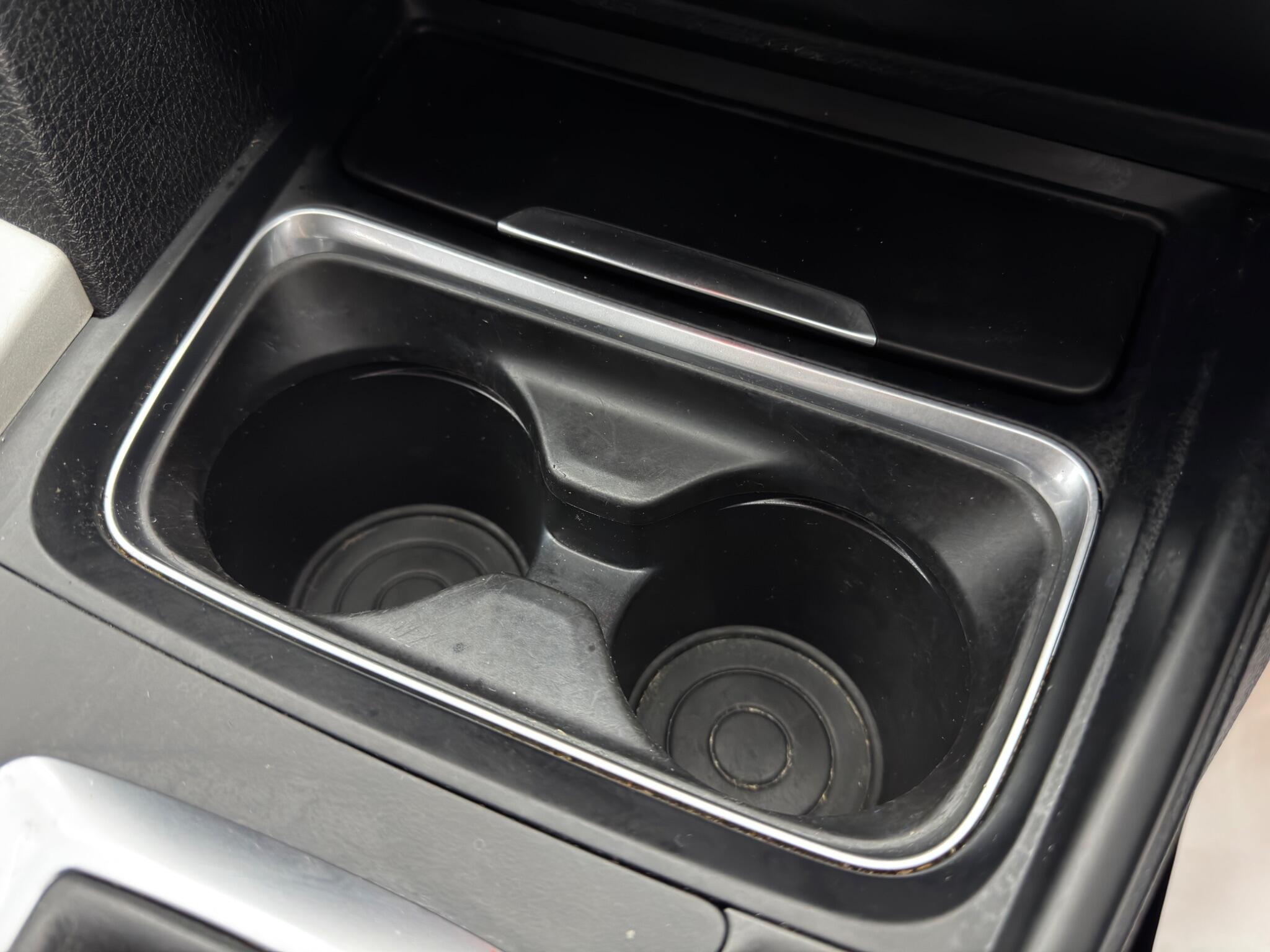 BMW 3 Series - Image 28