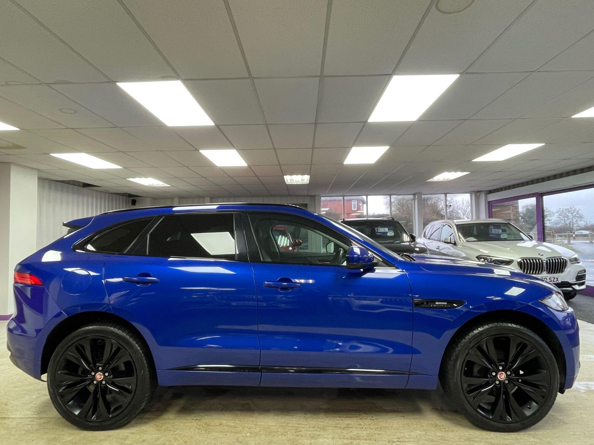 Jaguar F-Pace - Image 12