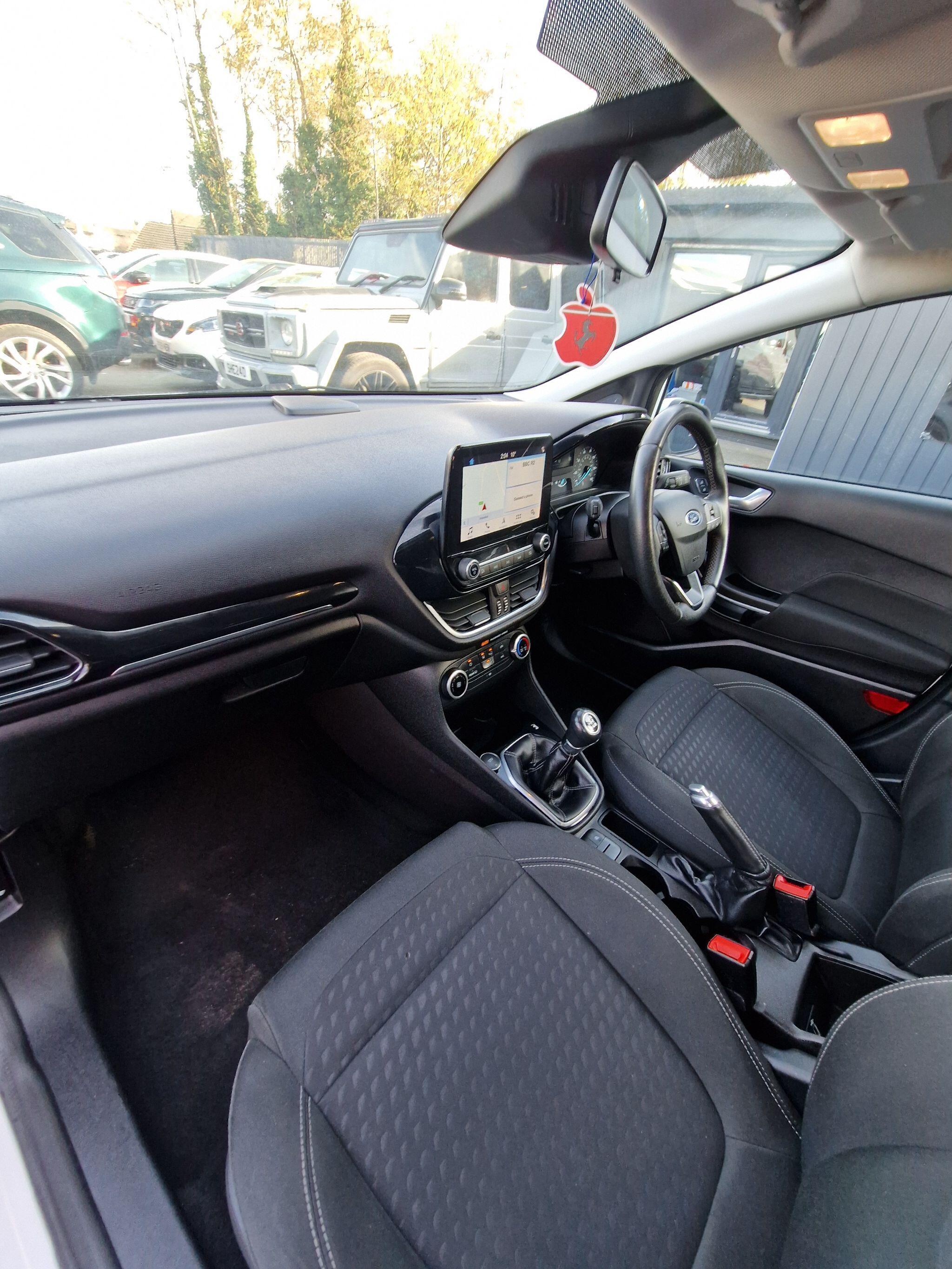 Ford Fiesta - Image 36