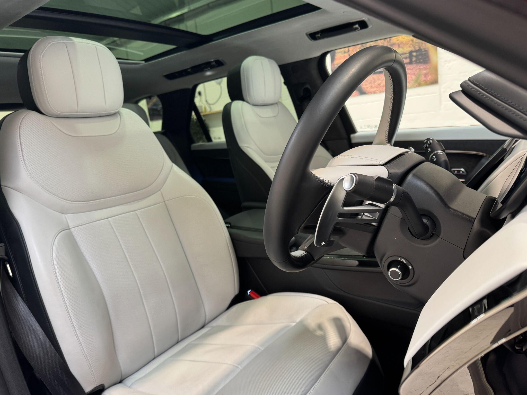 Land Rover RANGE ROVER SPORT - Image 20