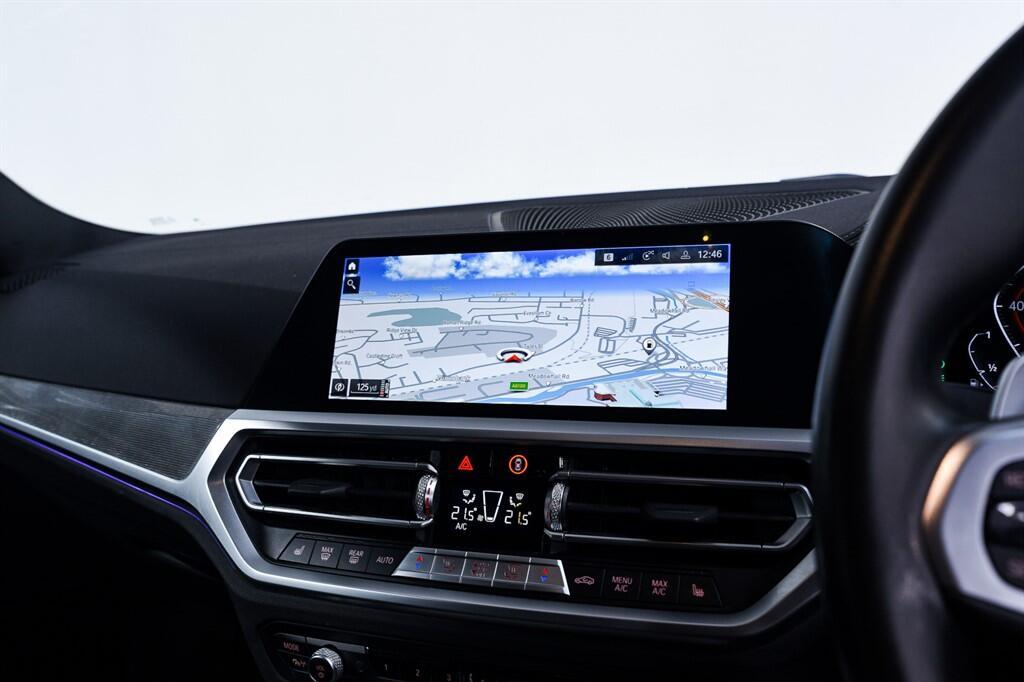 BMW 4 Series - Image 22