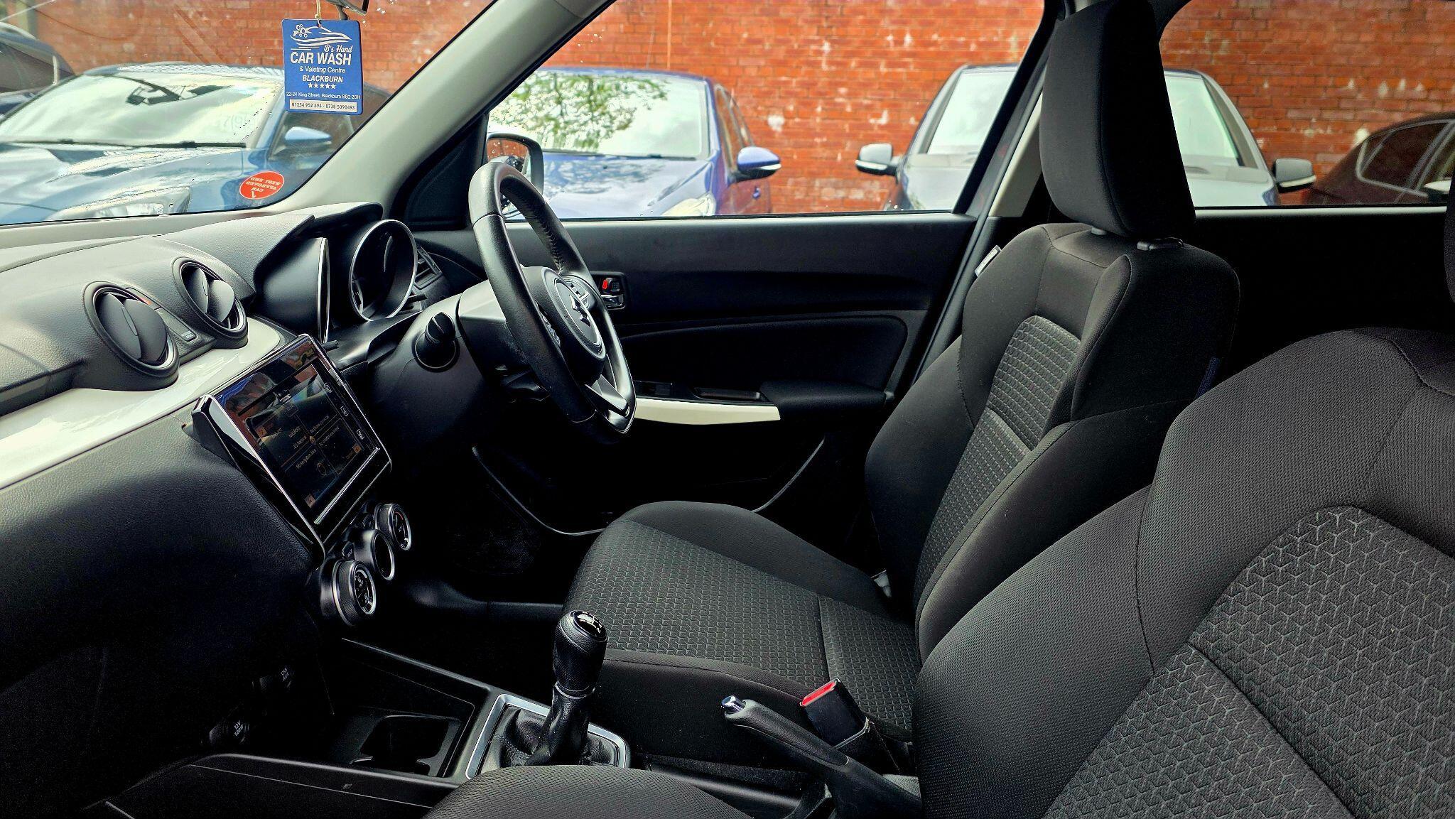 Suzuki Swift - Image 14
