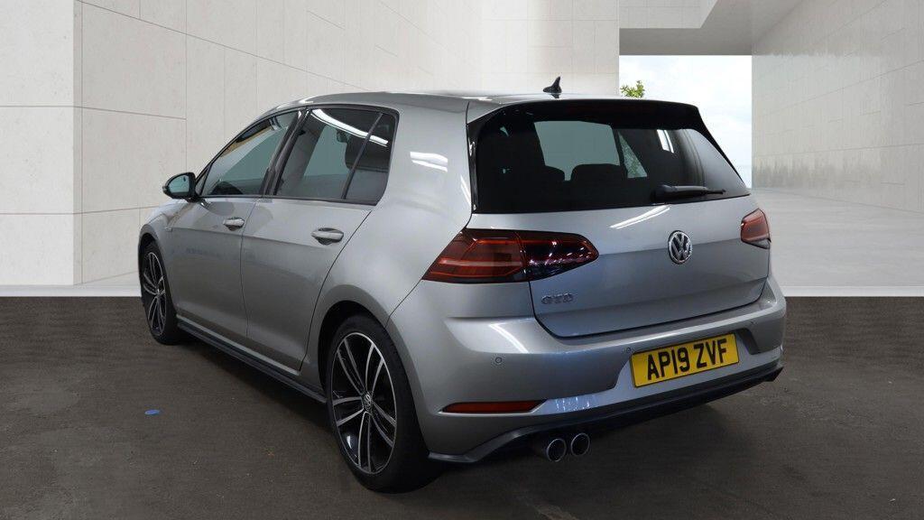 Volkswagen Golf - Image 6