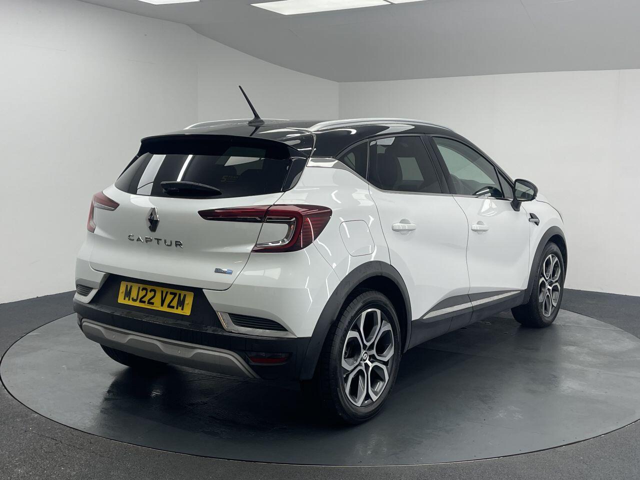 Renault Captur - Image 17