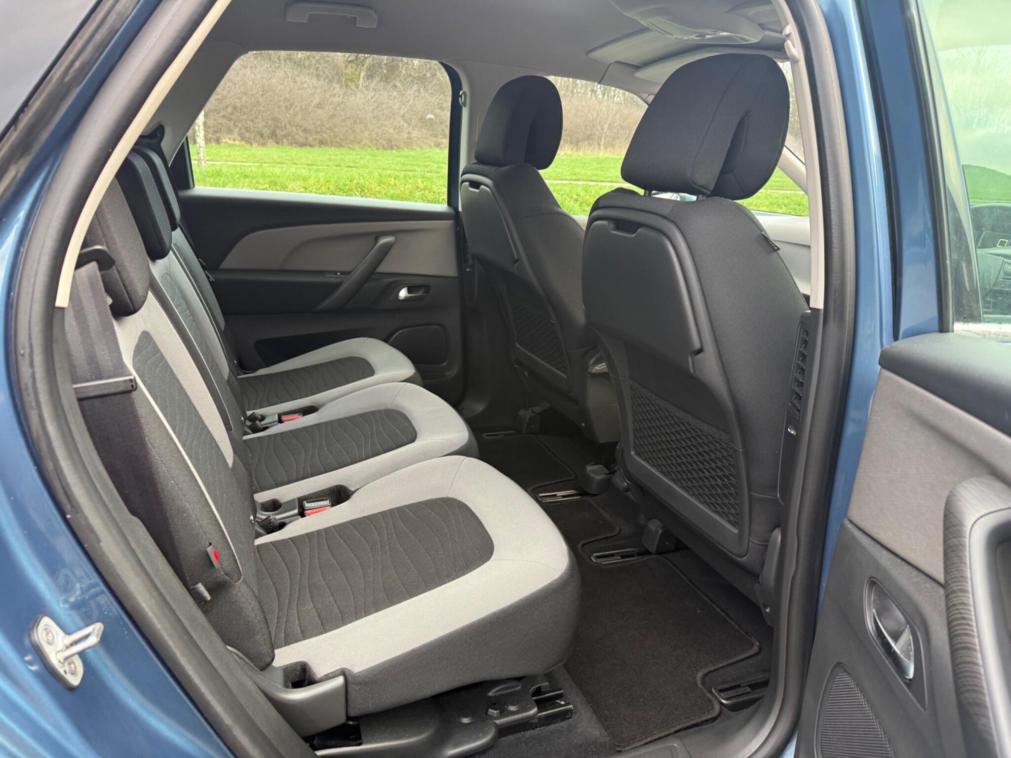 Citroen C4 Picasso - Image 17