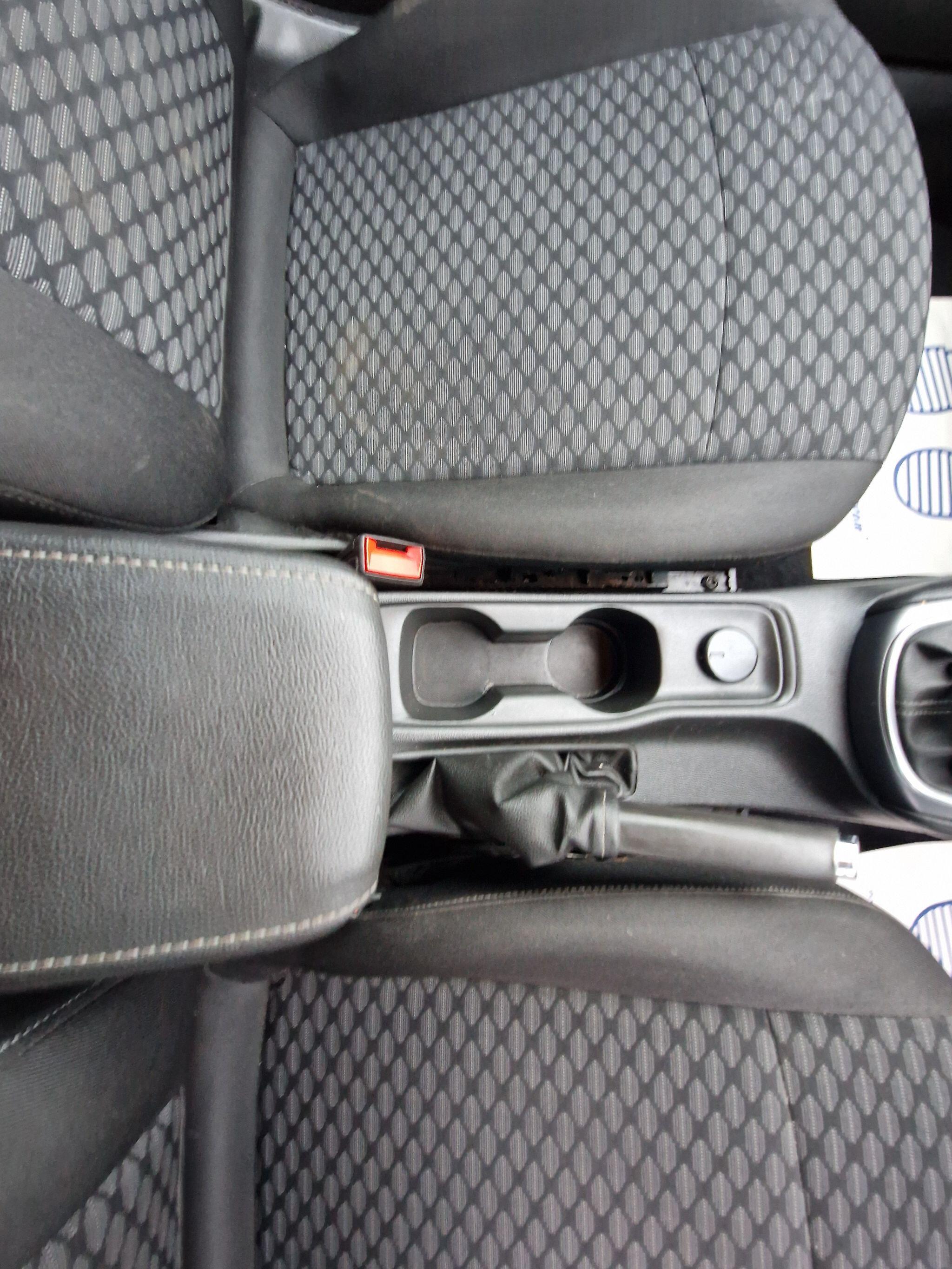 Vauxhall Astra - Image 28