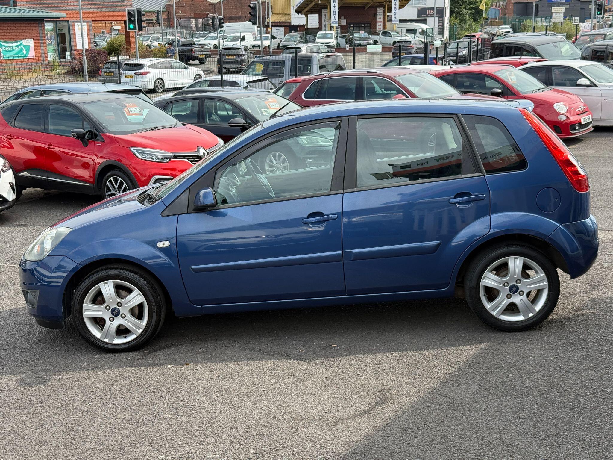 Ford Fiesta - Image 16