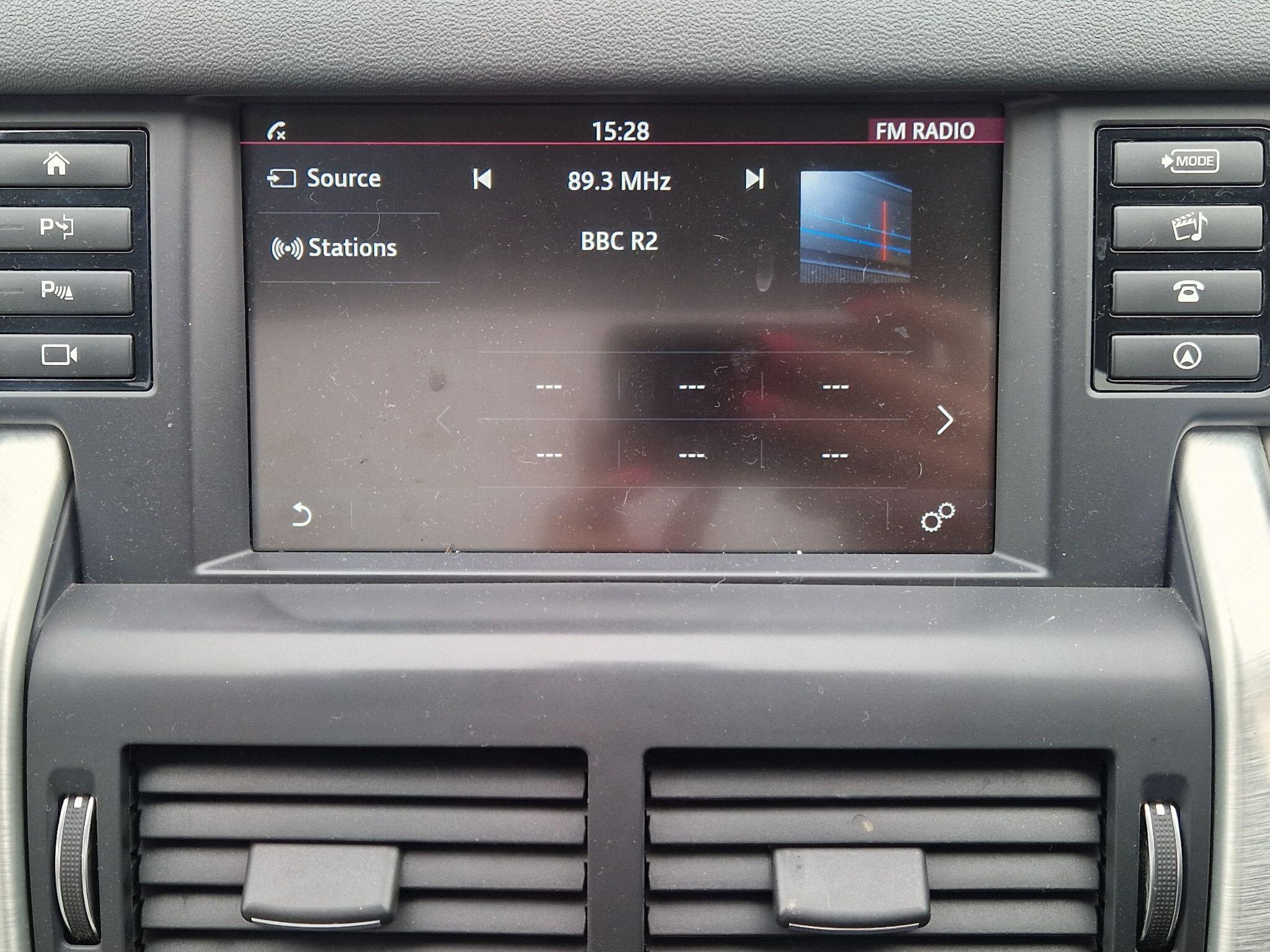 Land Rover DISCOVERY SPORT - Image 43