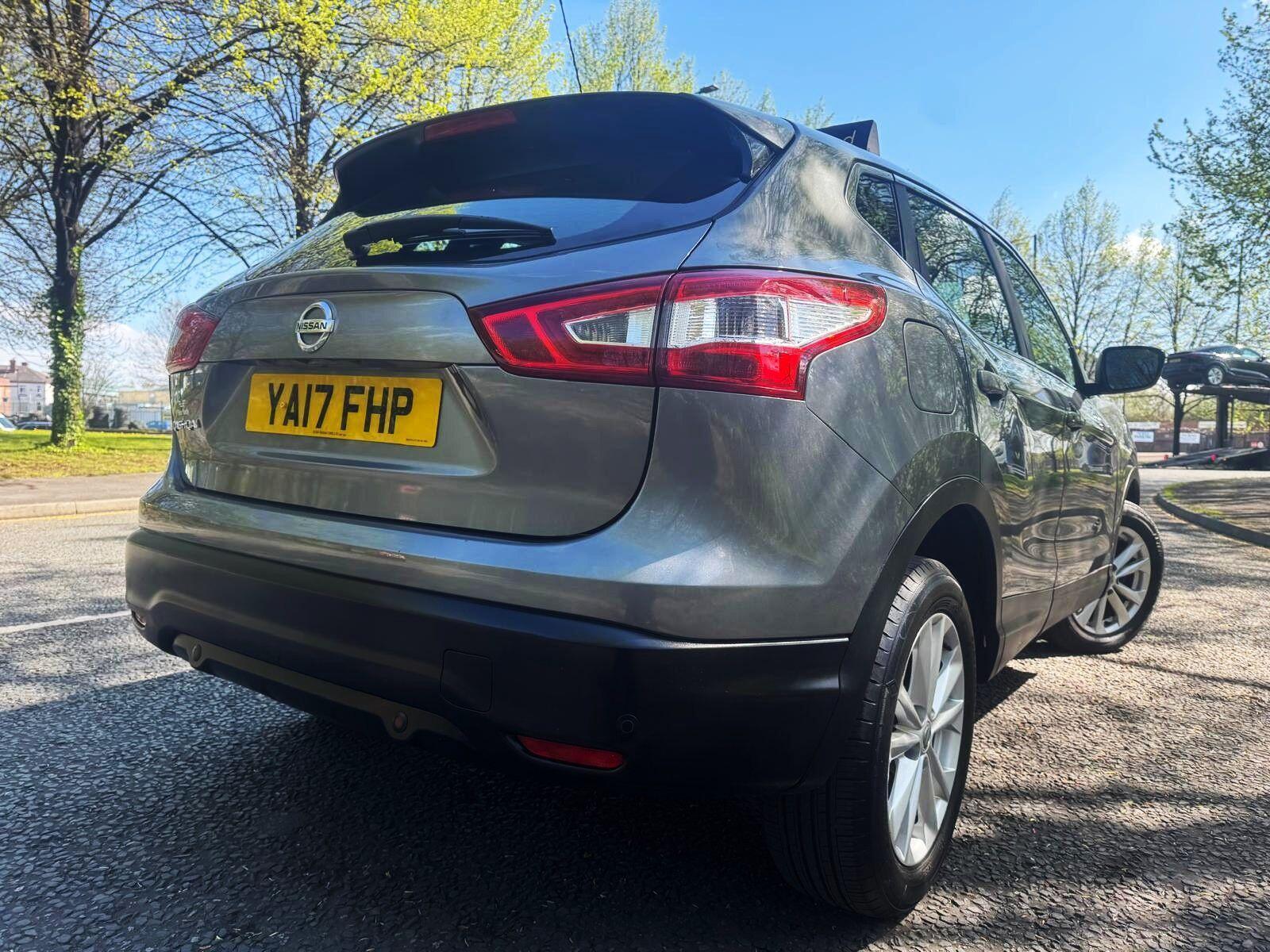Nissan Qashqai - Image 12
